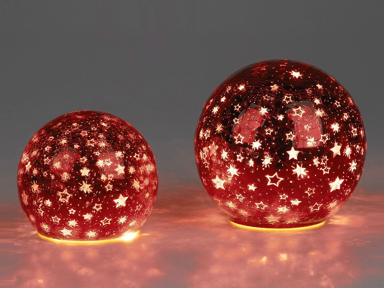 formano LED Dekolicht Glas-Kugel 15cm Sterne Rot Timer 6h/18h Weihnachten Herbst Deko, LED fest integriert