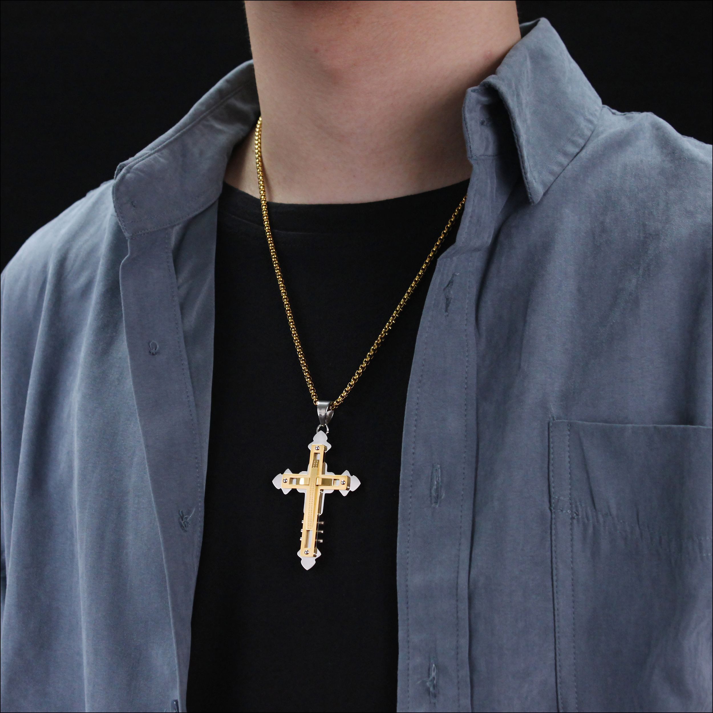 RAIKOU Kreuzkette KINGS CROSS Kreuzanhänger mit Edelstahlkette Silber/Schwrz/Gold, mit einer hübschen Schmuckbox