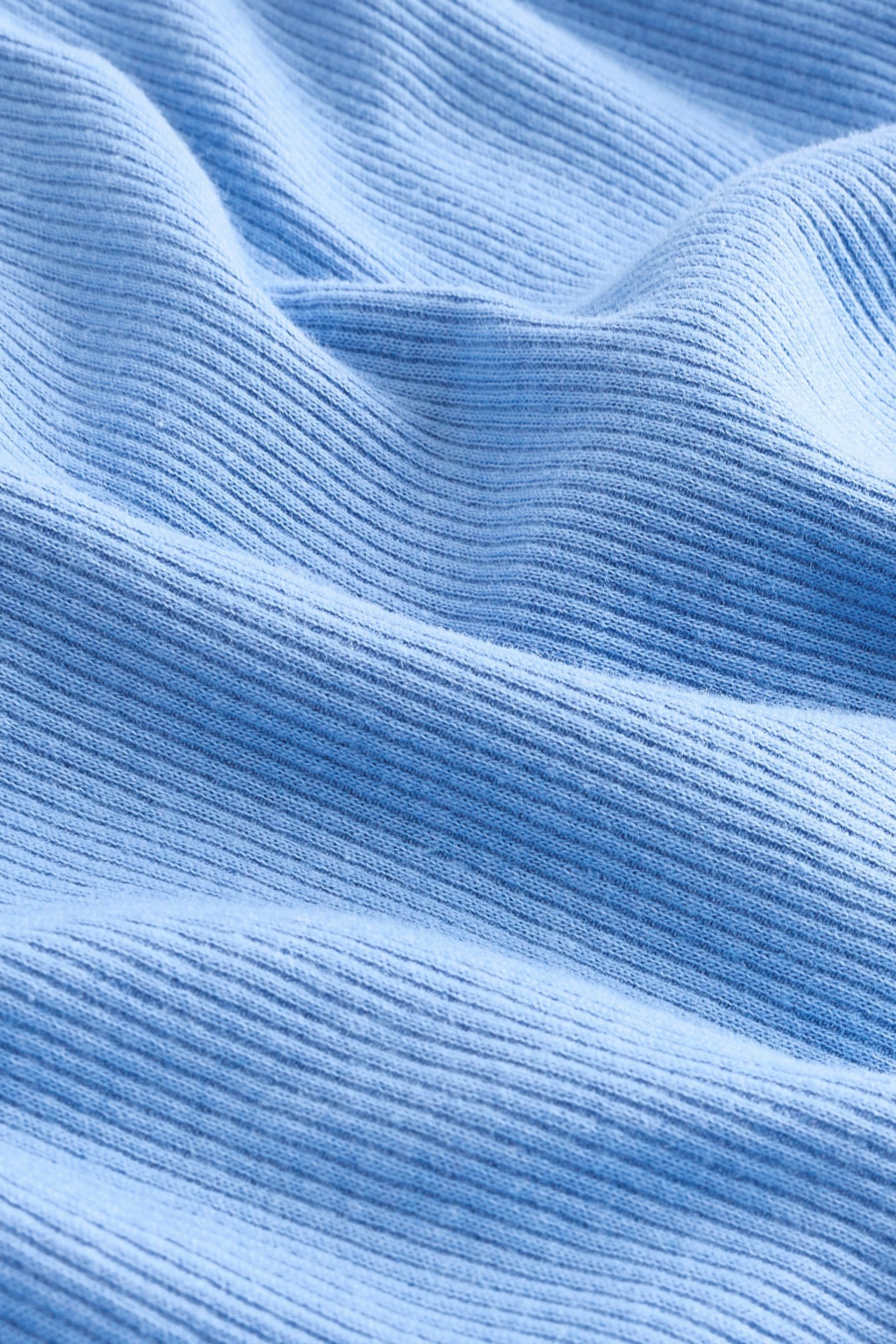 Next Maxikleid Gestuftes T-Shirt-Maxikleid mit Schlitz, Kurzgröße (1-tlg)