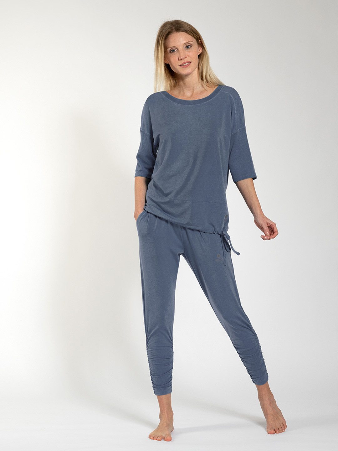Magadi Yogashirt Sara aus weichem Naturmaterial