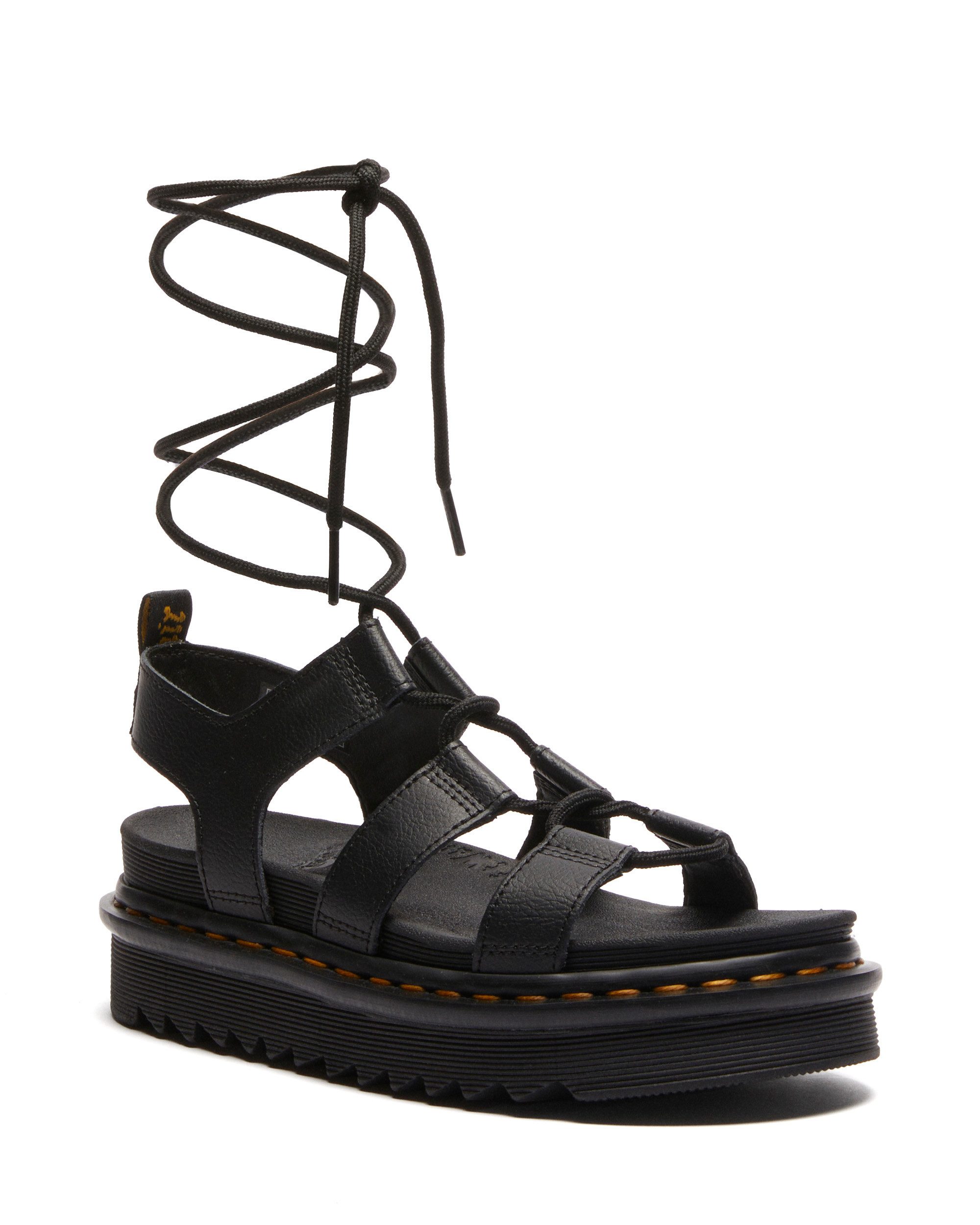 DR. MARTENS Nartilla Sandalette Plateau, Sandalette mit raffinierter Schnürung am Bein
