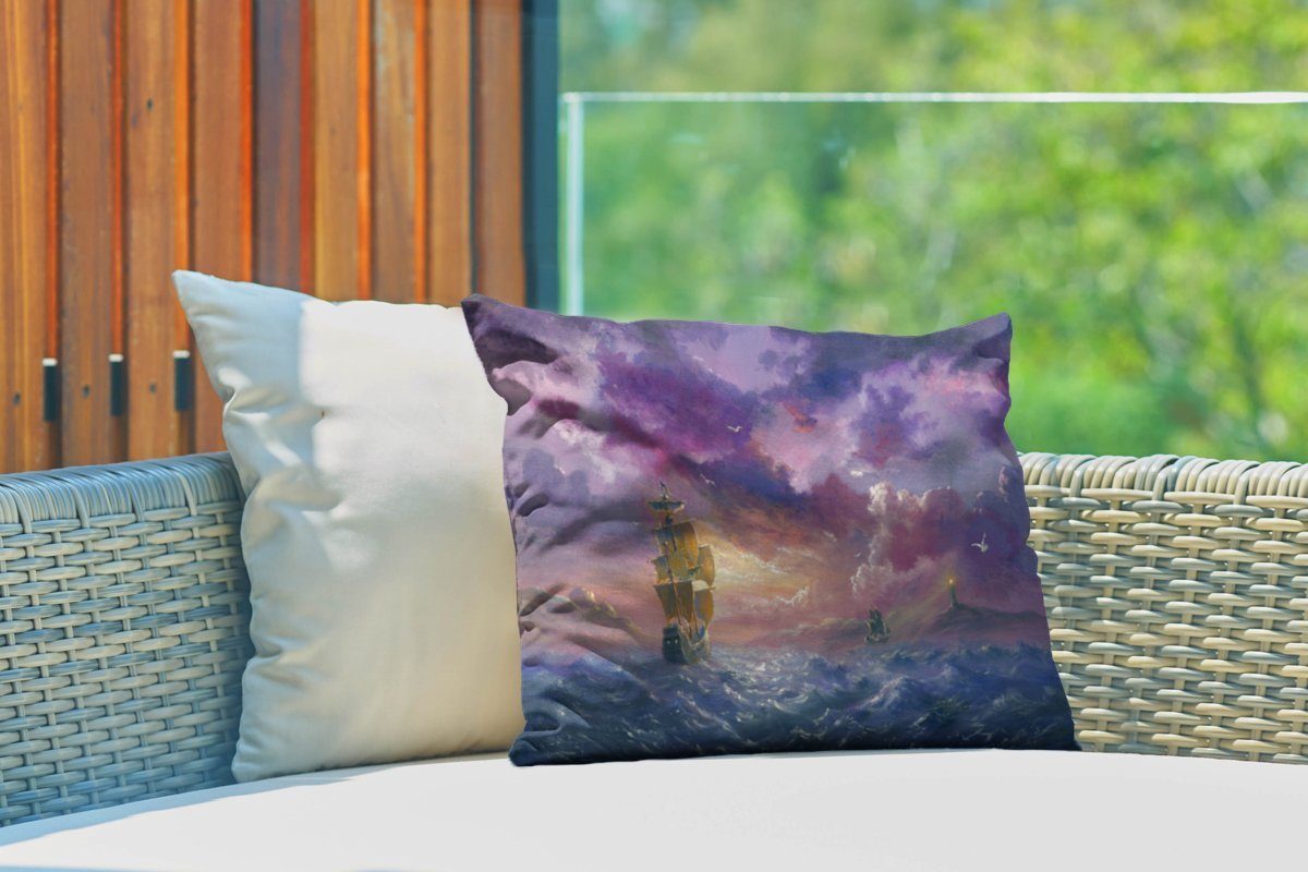einem violetten Dekokissen Dekokissenbezug, MuchoWow Illustration Outdoor-Dekorationskissen, unter Kissenhülle Himmel, Segelschiffs eines Polyester,