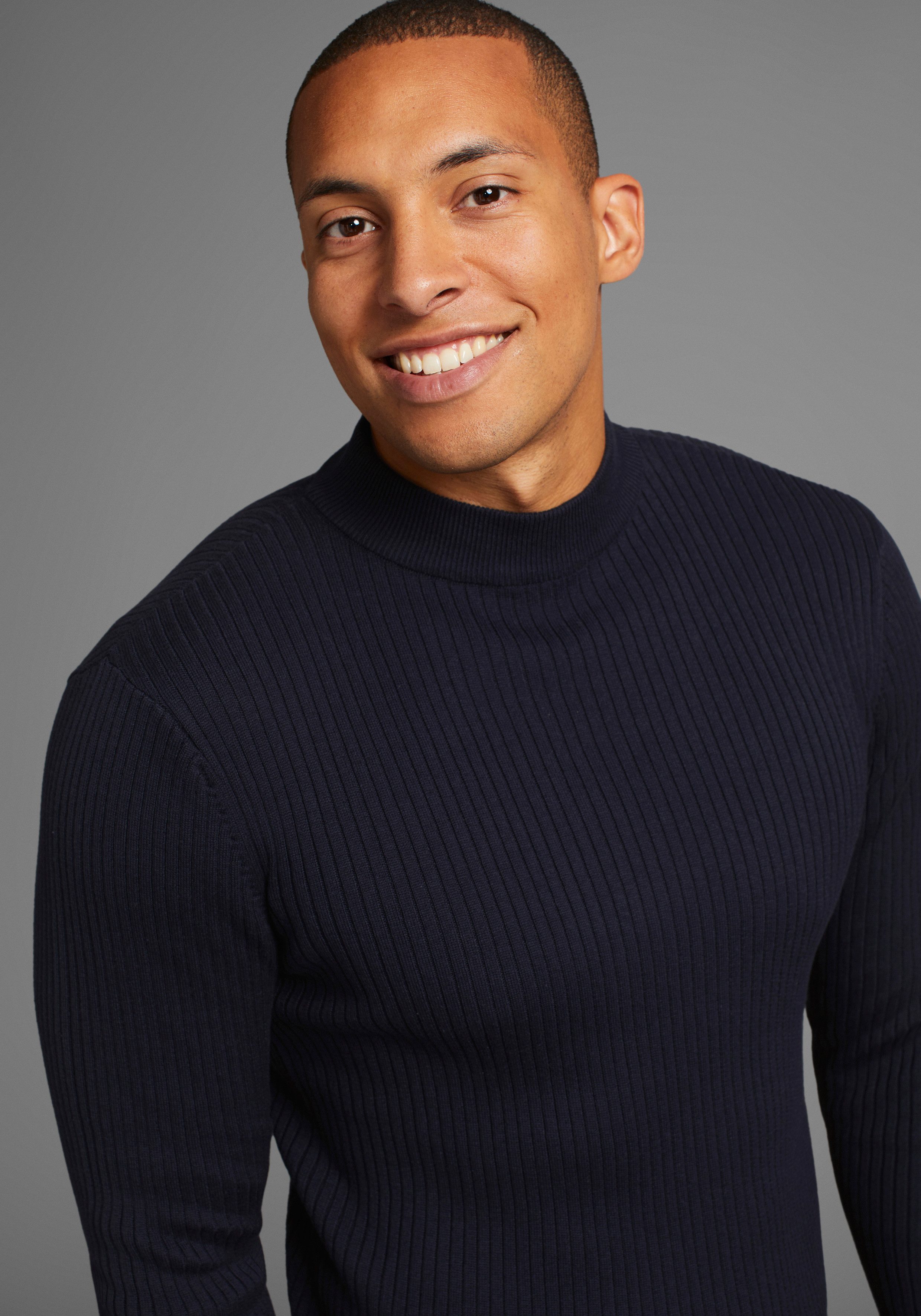 Bruno Banani Stehkragenpullover in Rippstrickoptik
