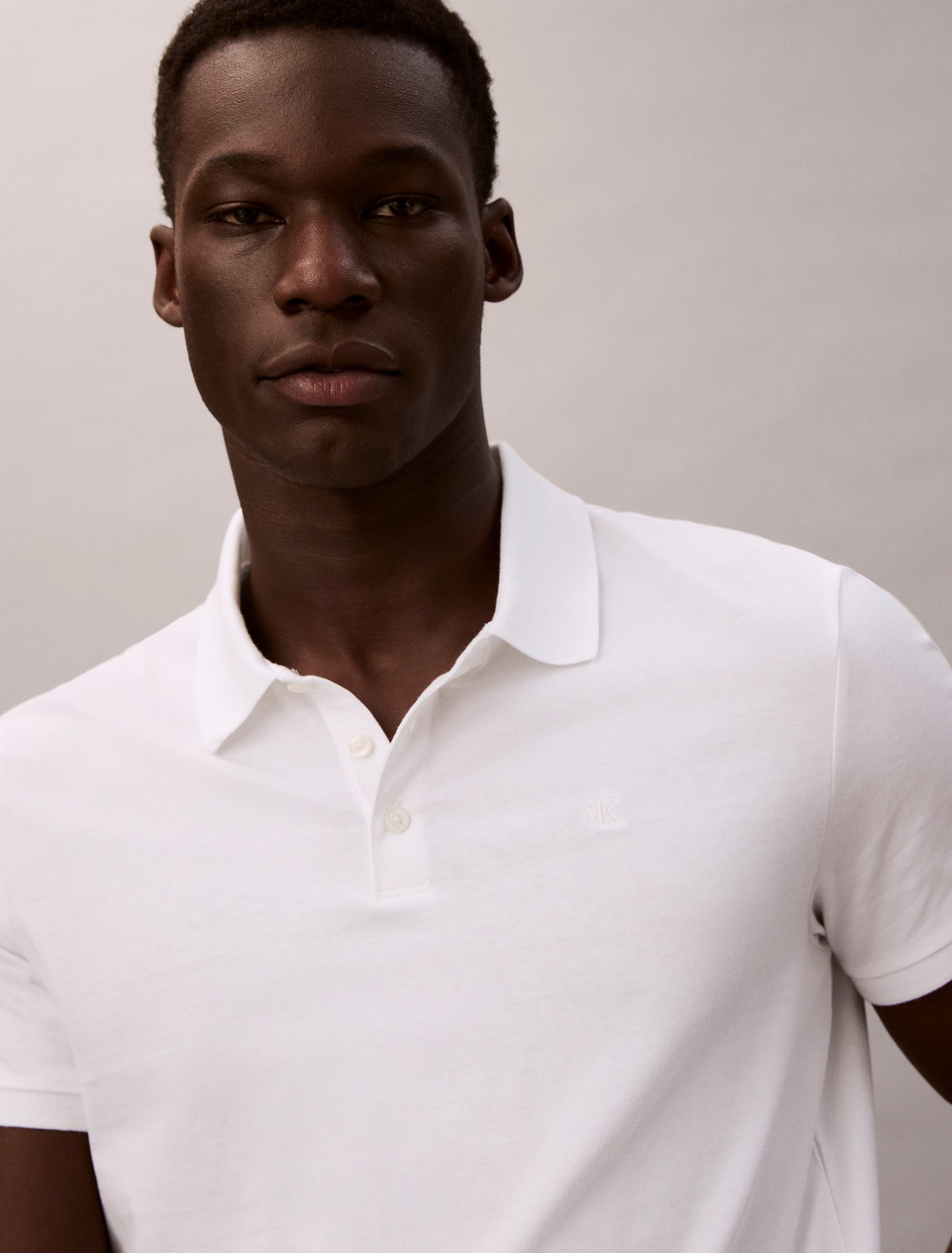 Calvin Klein Jeans Poloshirt CLASSIC MONOGRAM normale Passform, basic, Logostickerei – Bild 5 von 5