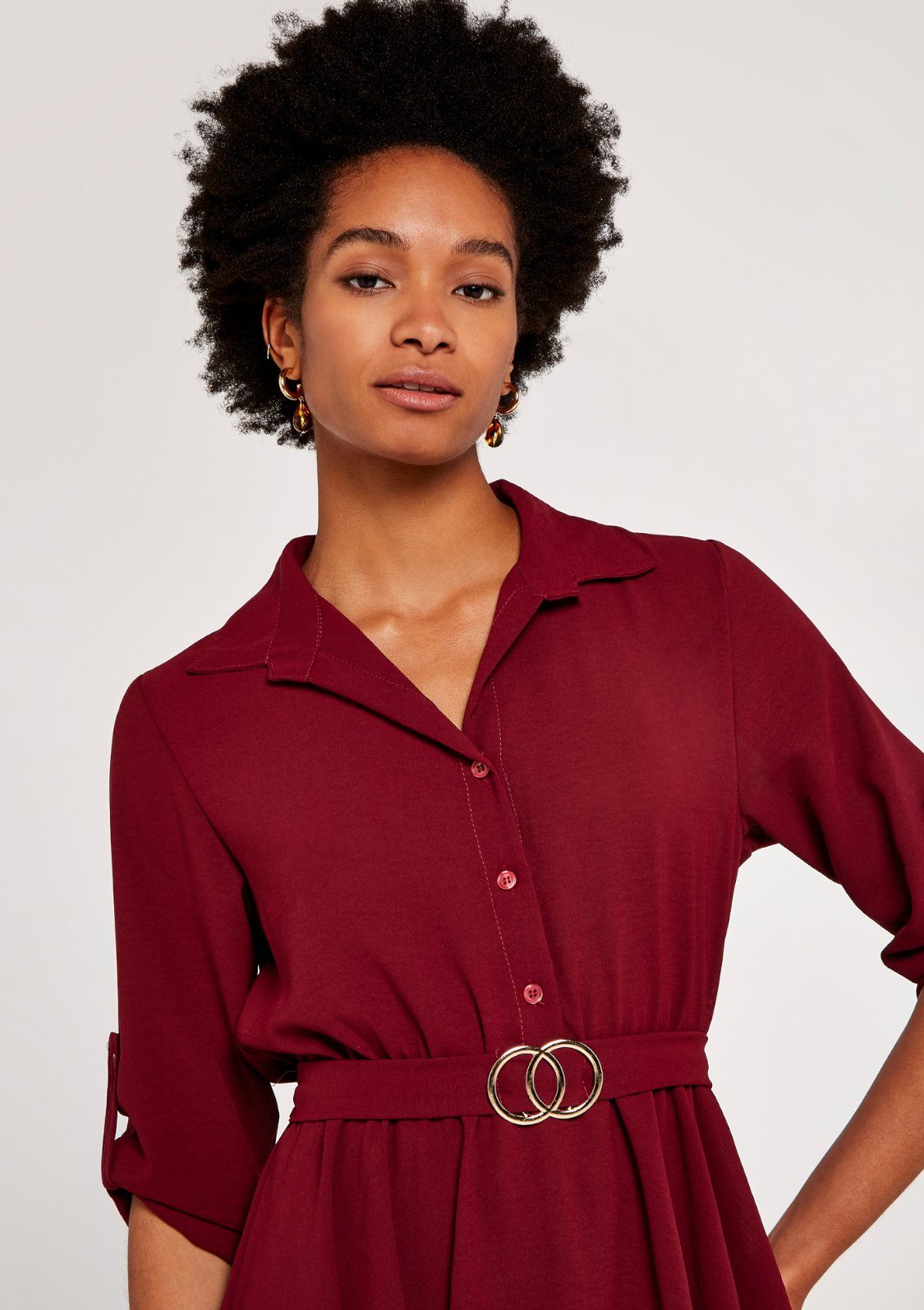 (1-tlg., Dress Circle Shirt Taillengürtel mit mit Apricot Shirtkleid Belt Bindegürtel) Hanky Hem burgund