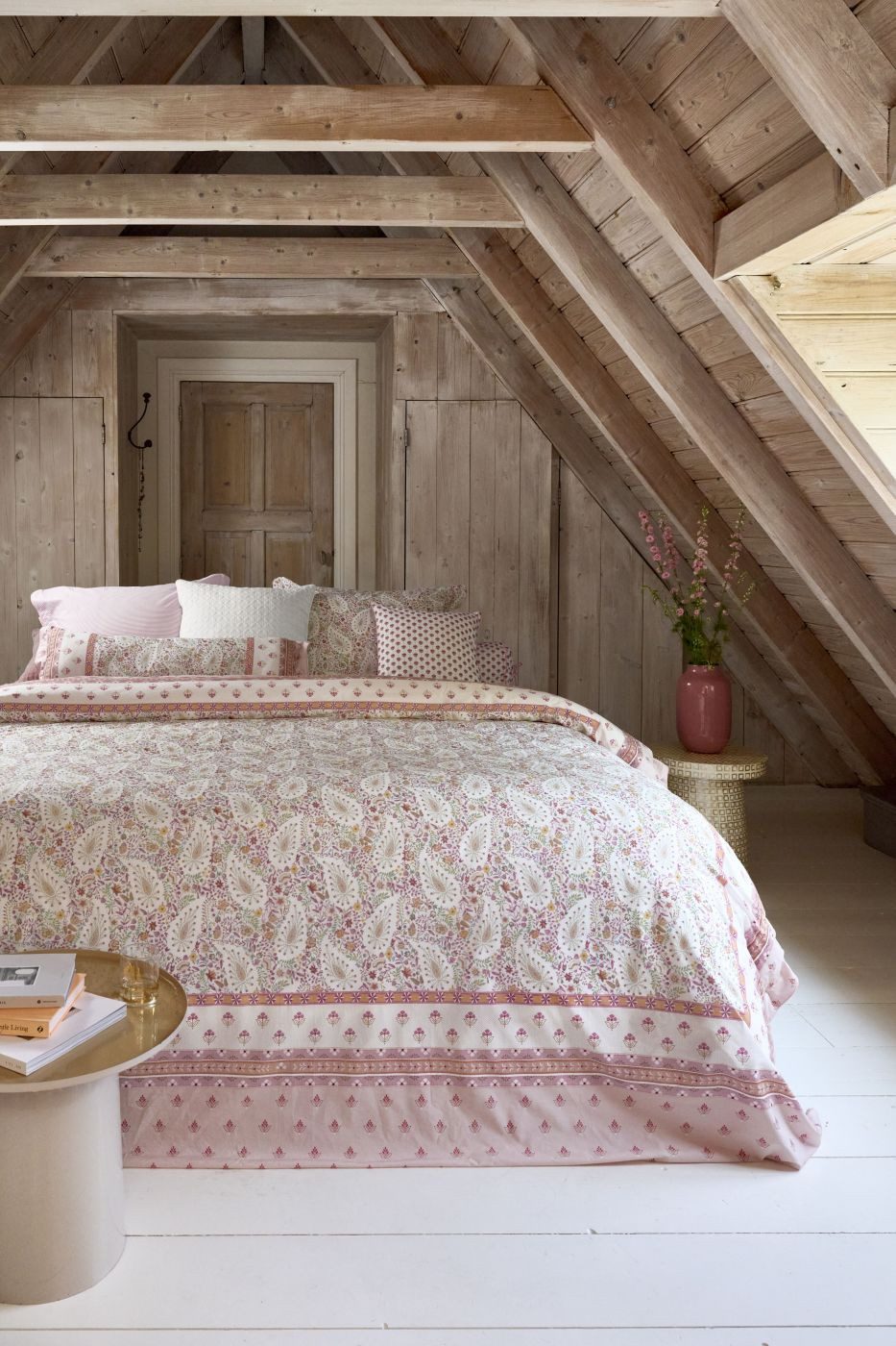 PiP Studio Bettwäsche Bettwäsche DE PIP Kairi Bloom Light Pink 135x200 Hellrosa, Perkal, 1 teilig, 135 x 200 cm + 1x 80 x 80 cm