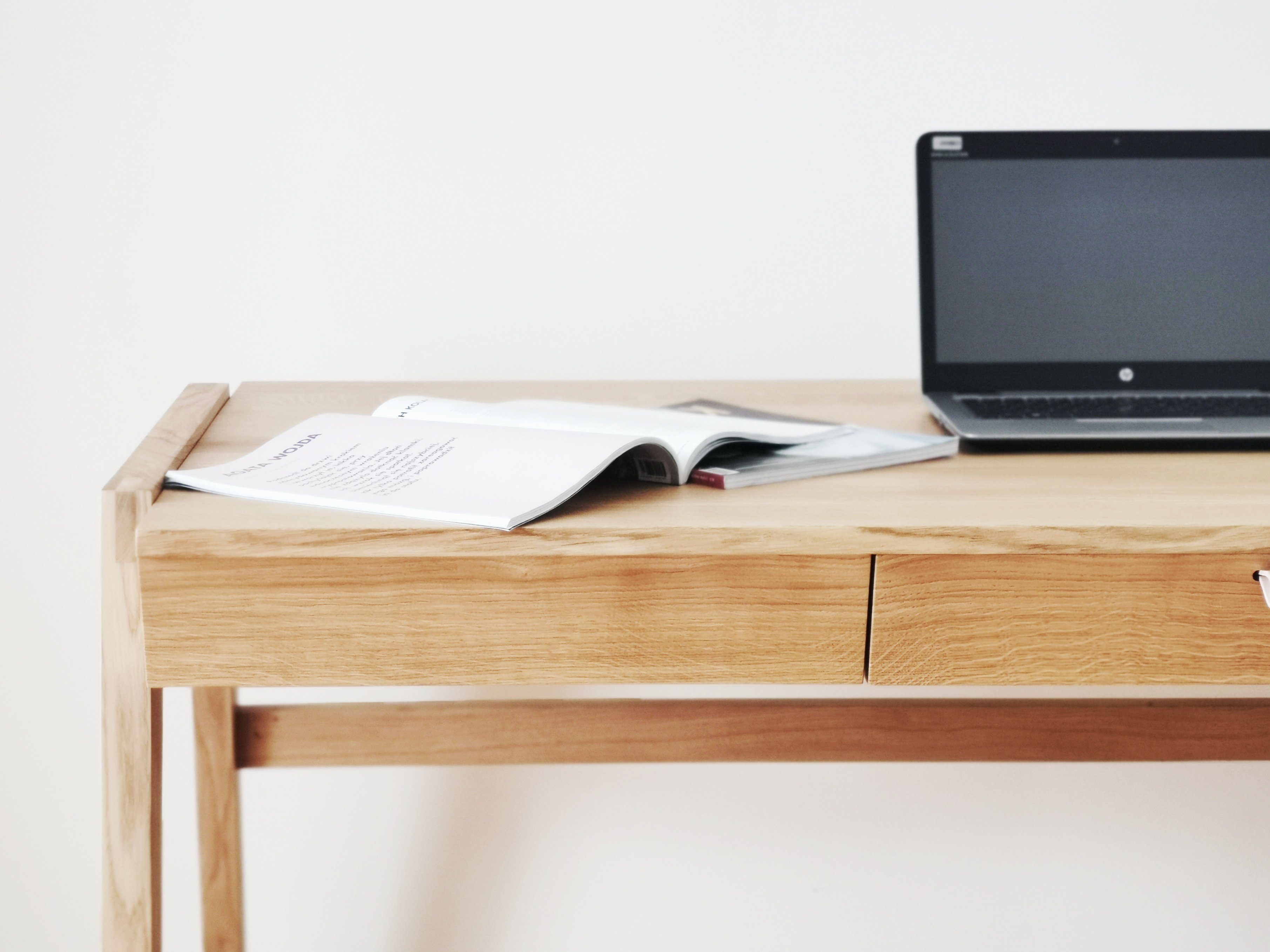 Eichenschreibtisch handgefertigter Schreibtisch mit KUNSST Schublade