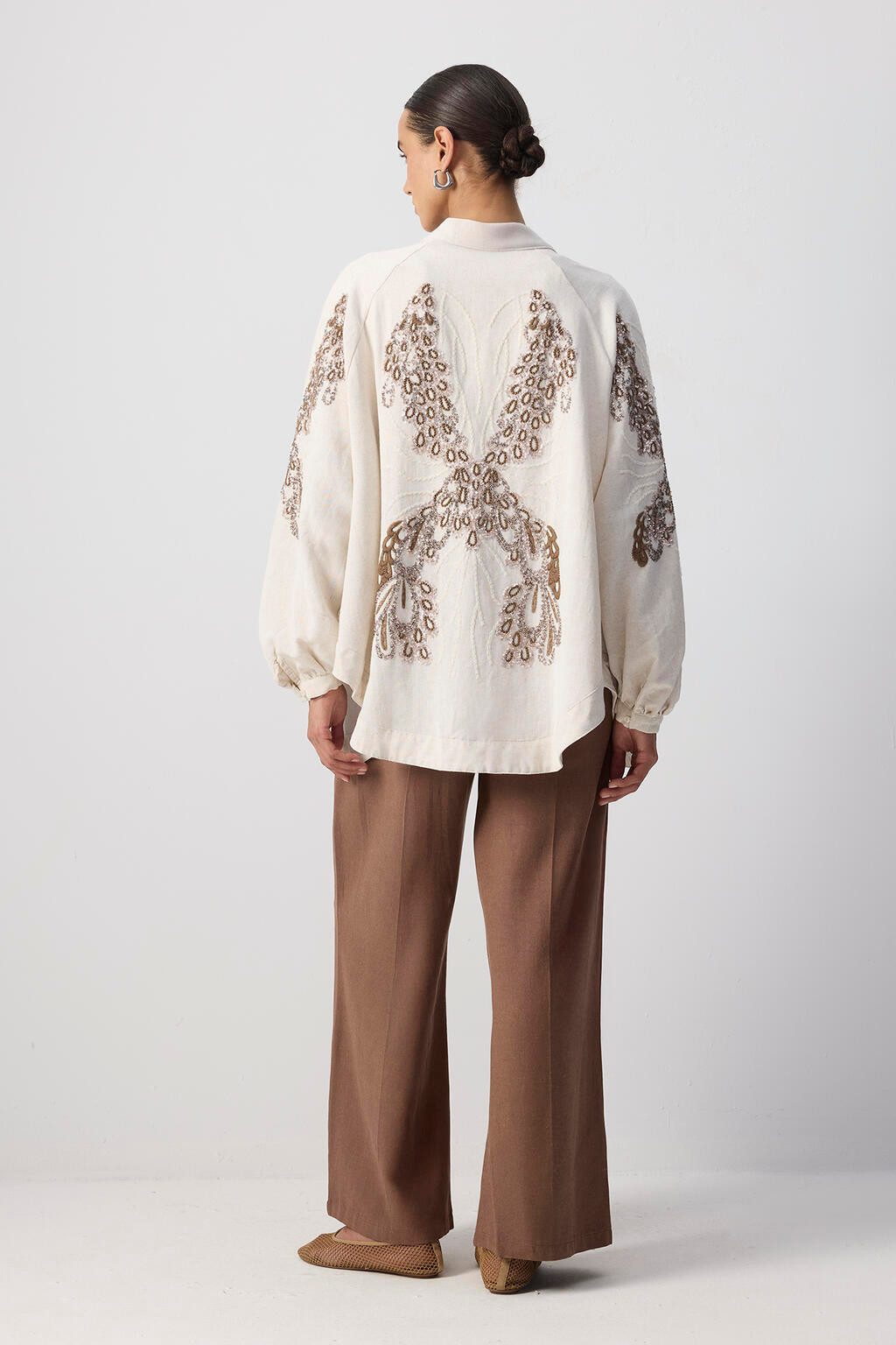 touche prive Maxikleid OVERSIZE-KIMONO MIT PAILLETTENSTICKEREI
