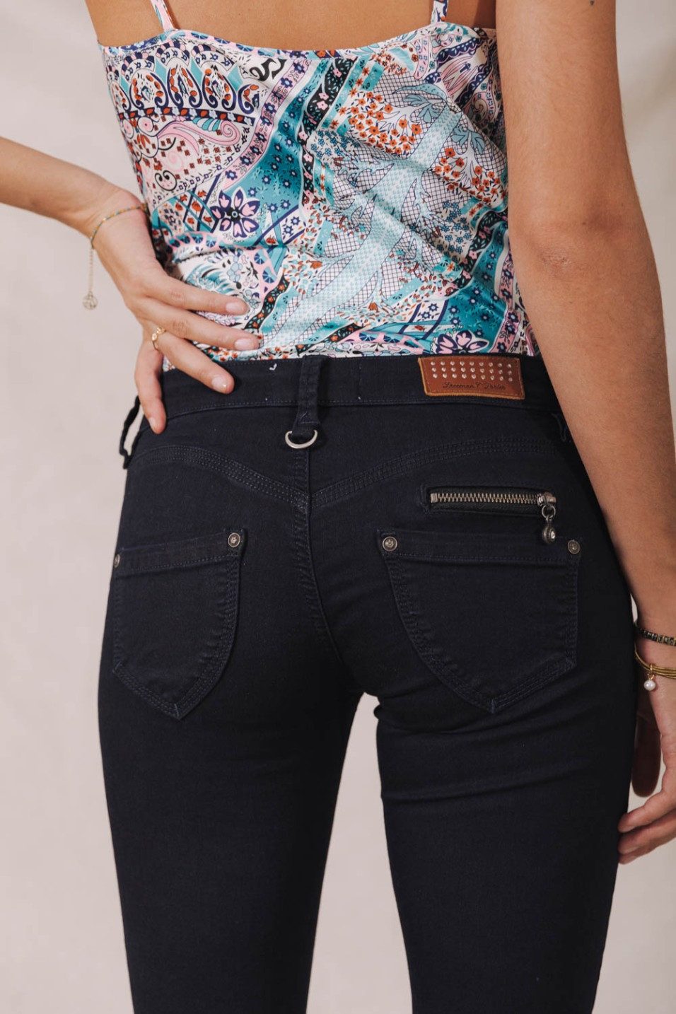 Freeman T. Porter Stretch-Jeans FREEMAN T. PORTER ALEXA CROPPED S-SDM flora 25873 205.F0082 - MAGIC – Bild 5 von 5