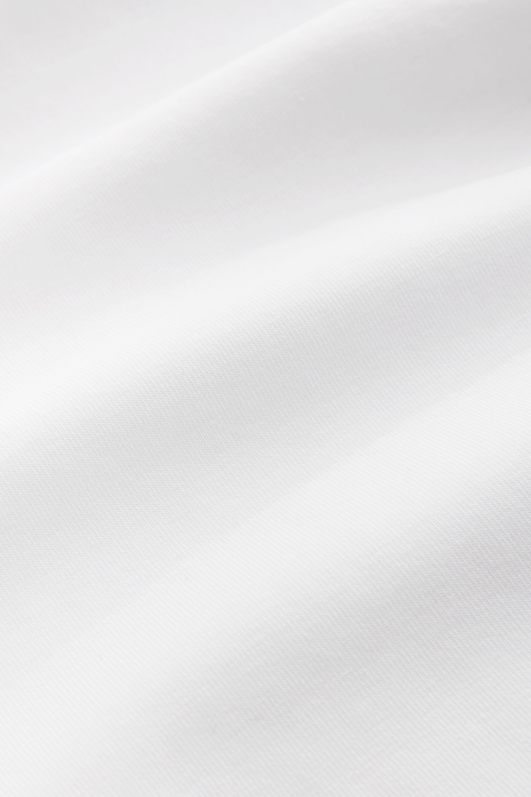 Next T-Shirt Weiches Regular Fit Motionflex T-Shirt (1-tlg) – Bild 2 von 5