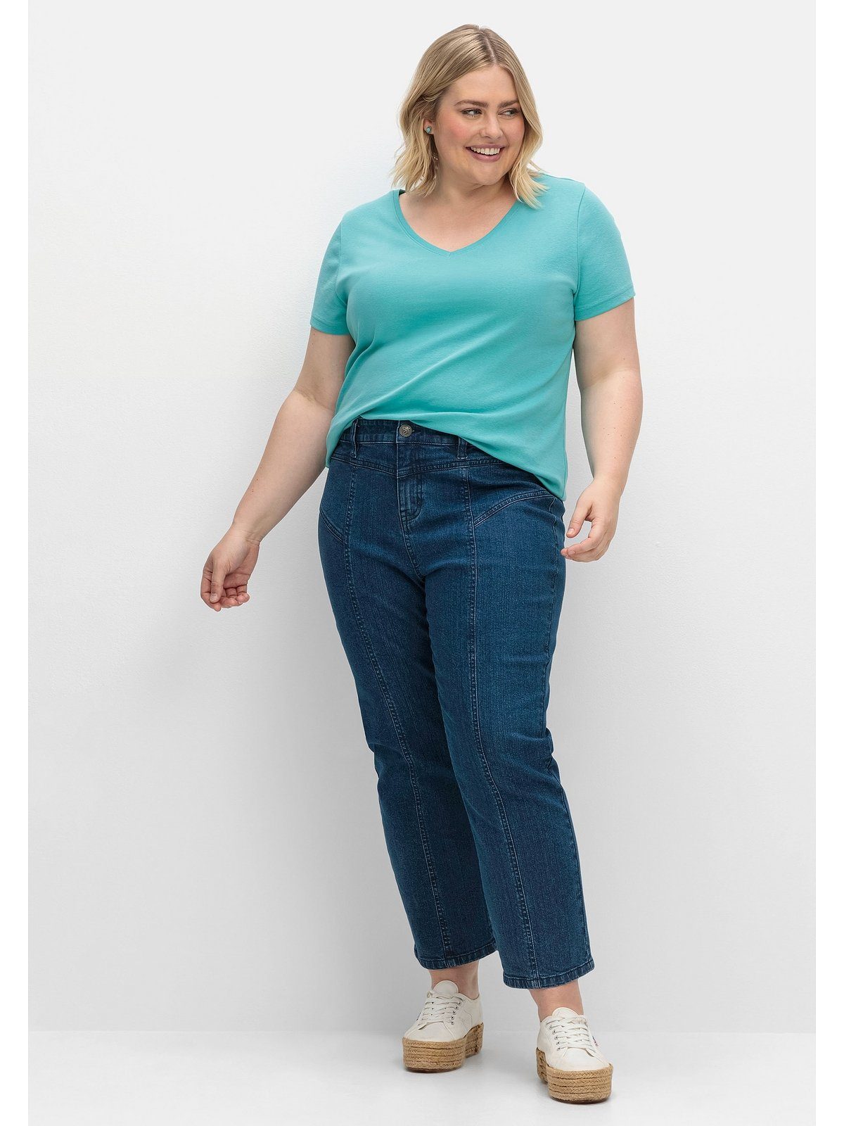 Sheego Gerade Jeans in PIA für kräftige knöchelfreier Beinform Größen Oberschenkel, Gerade Länge sehr Große