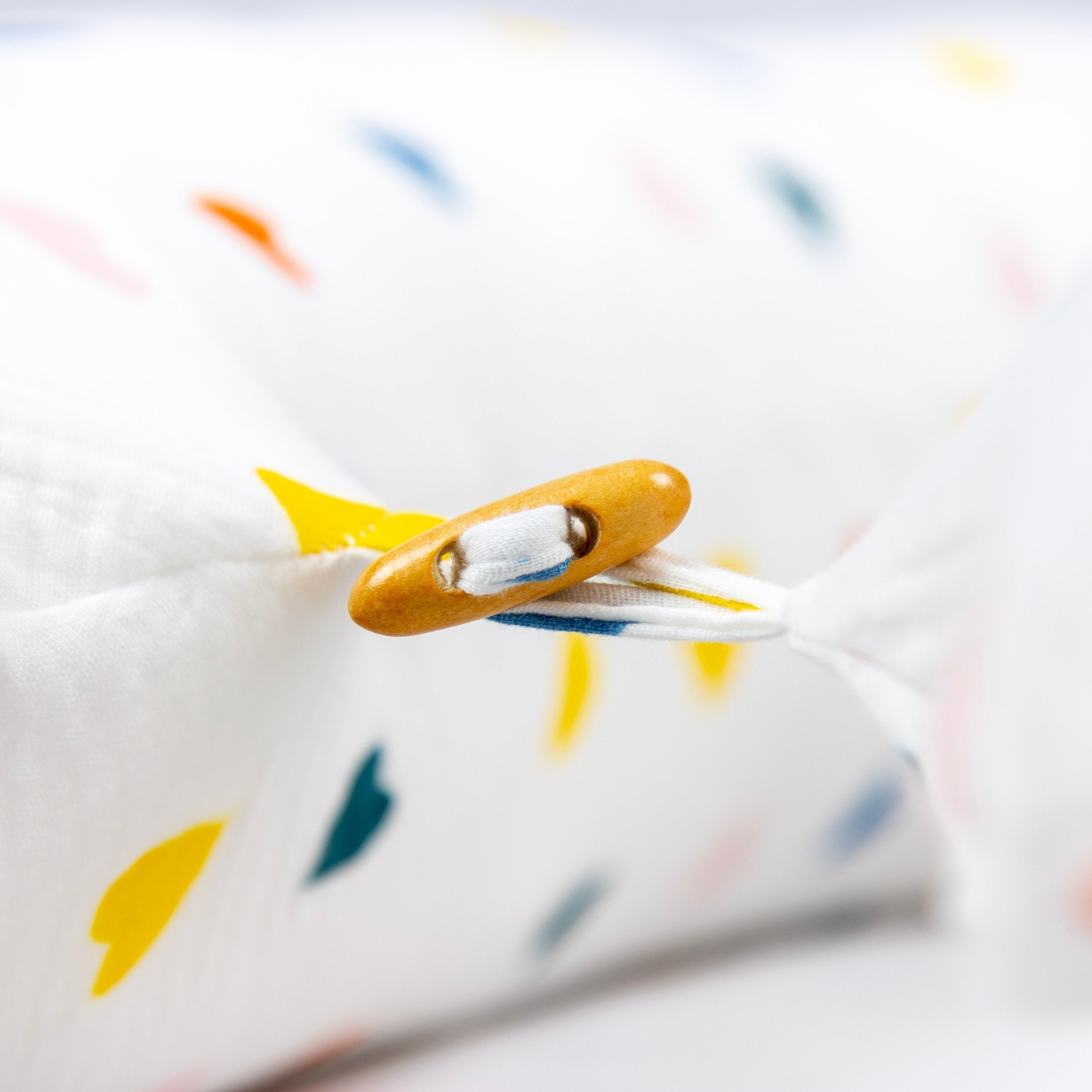 - Erstausstattung Bezug, Schwangerschaftskissen Babynest Musselin Baumwolle Baby Stillkissen Neugeborene, Seitenschläferkissen Design mit BIO SEI XXL