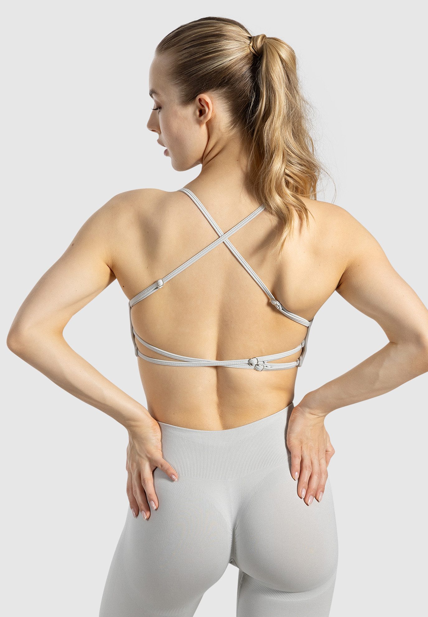 Smilodox Sport-BH Sena, Shaped Fit mit offenem Rücken & überkreuzten Träger günstig online kaufen