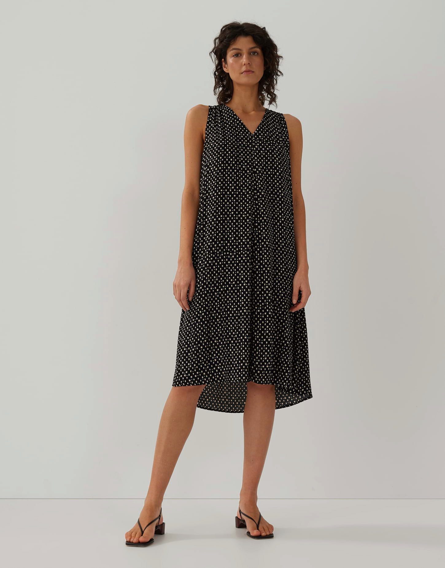 someday Midikleid 'Quebbie minimal'