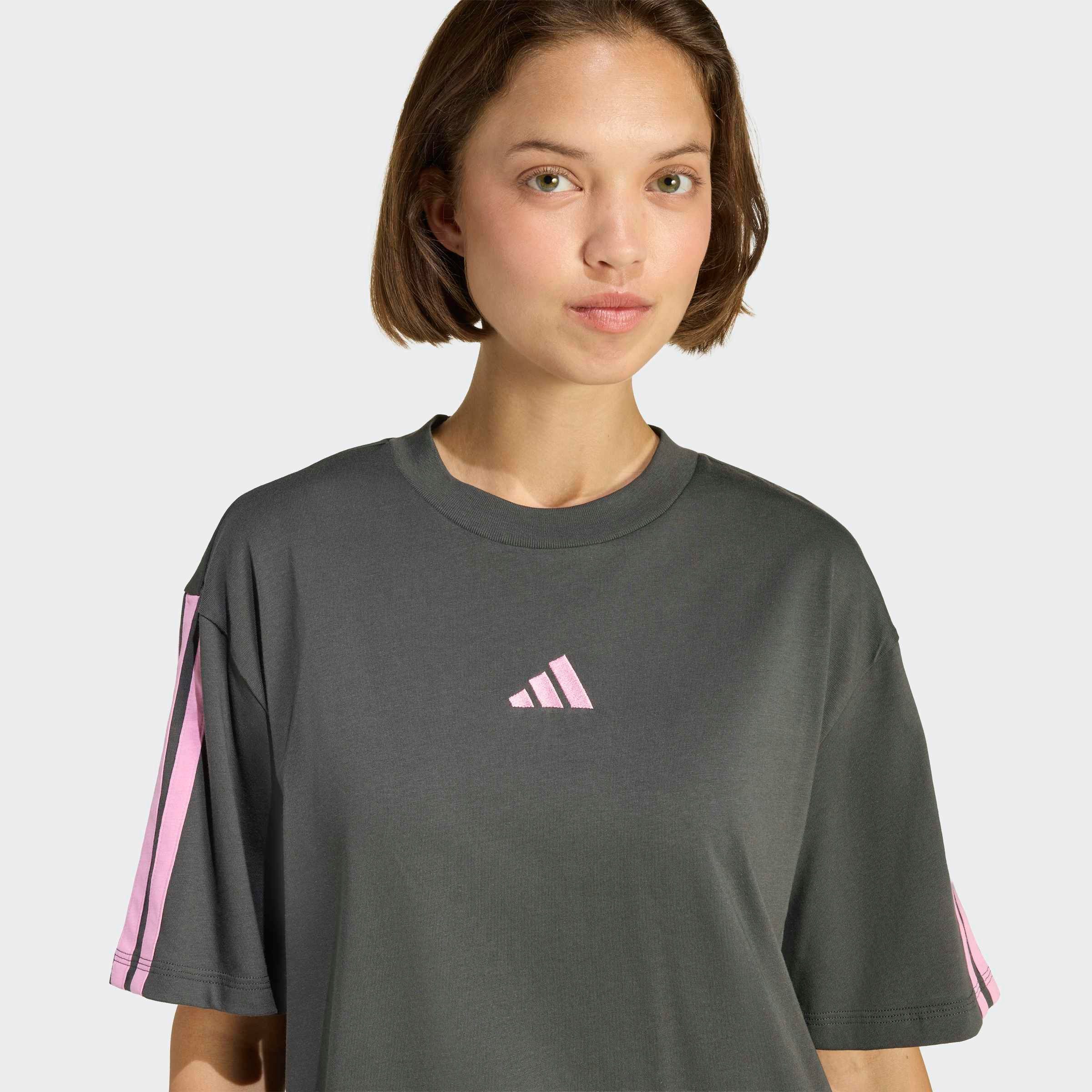 adidas Sportswear T-Shirt W 3S SJ BF T Kurzarmdesign, mit Rundhalsausschnitt, gerader Abschluss