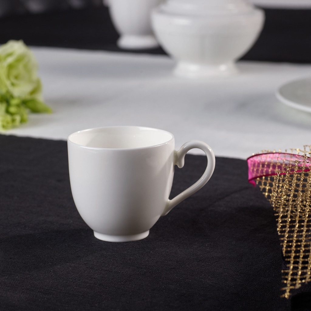 Villeroy & Boch Signature Espressotasse White Pearl Mokka-/Espressoobertasse, 1-tlg., Porzellan, Premium Bone Porcelain, mikrow.- & spülm.sicher, Made in Germany