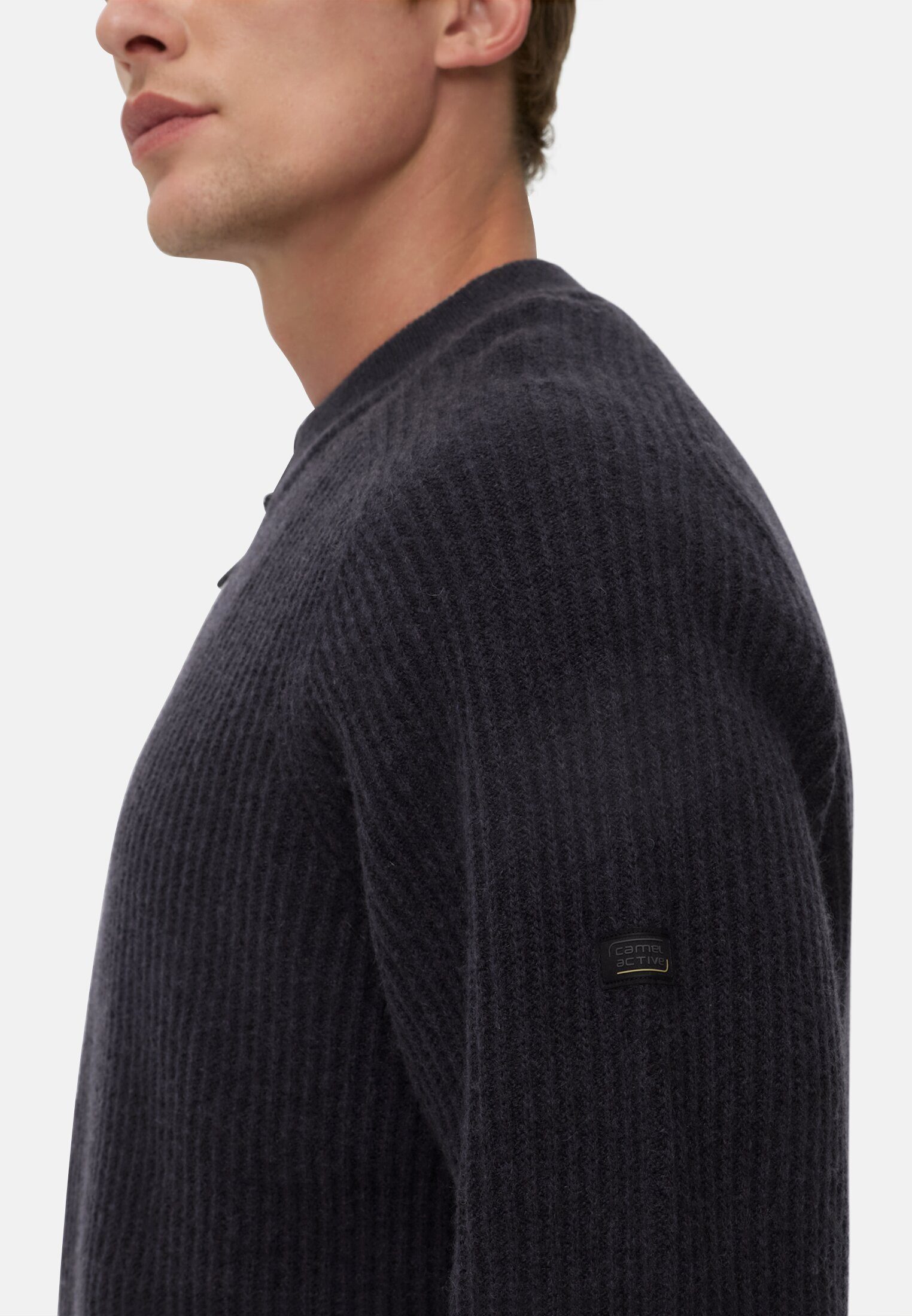 camel active Strickjacke aus reiner Lammwolle Langarm Stehkragen