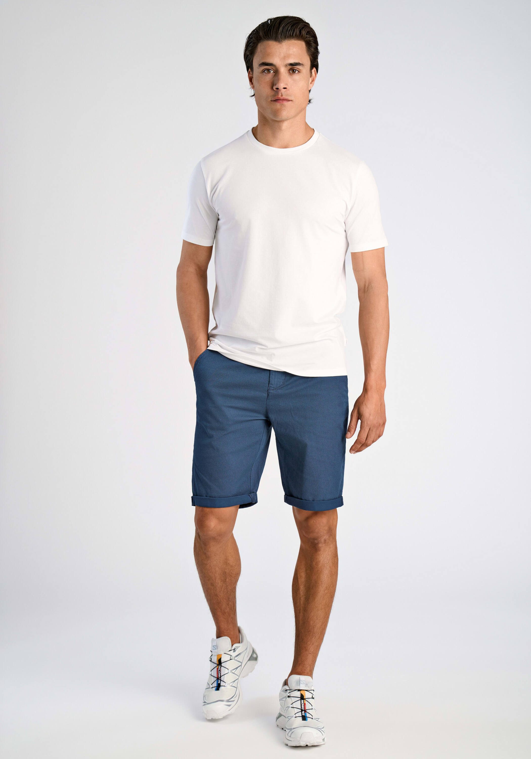 LINDBERGH Chinoshorts Chino-Shorts Relaxed Fit – Bild 5 von 5