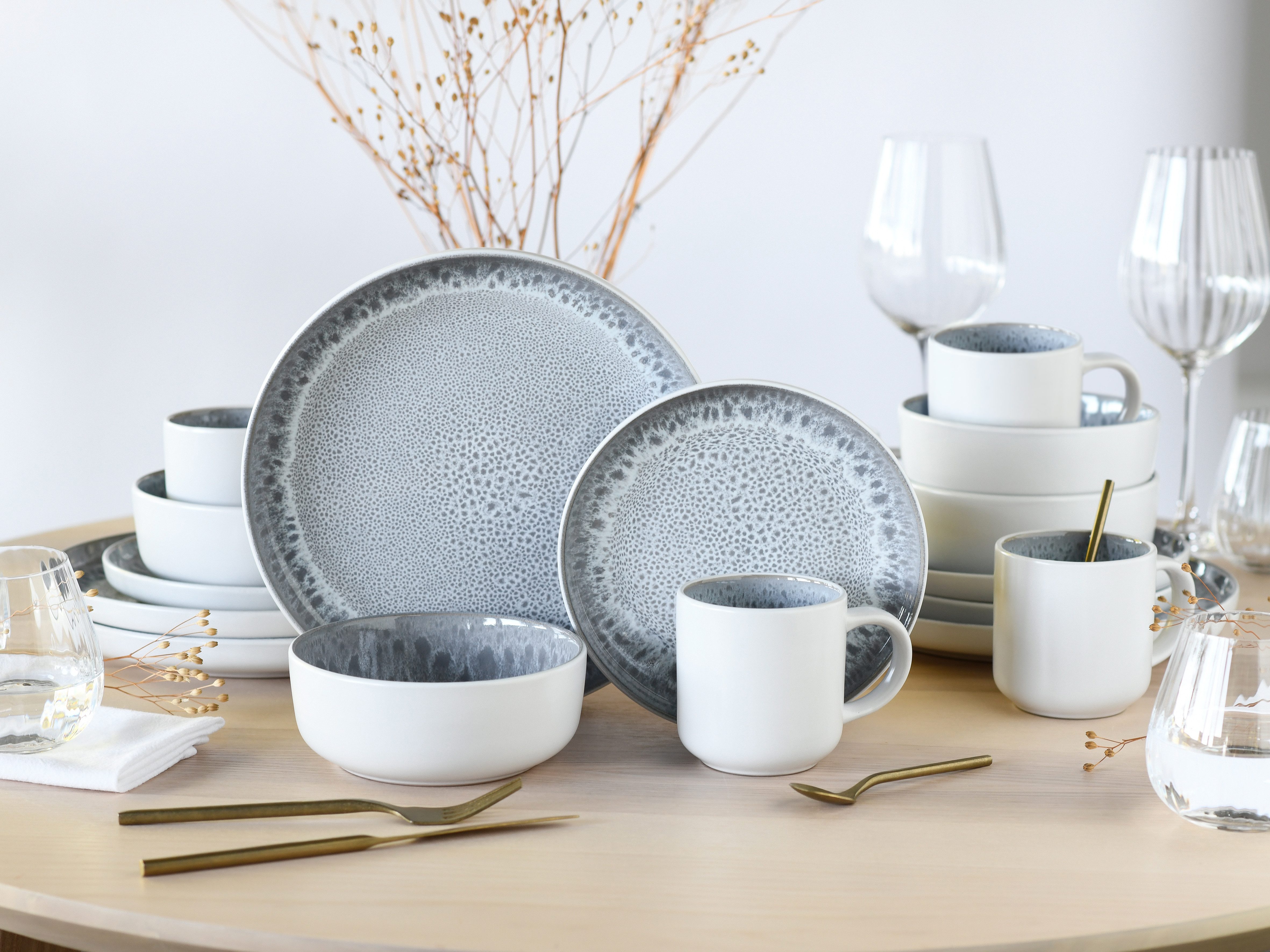 CreaTable Kombiservice Nordic Fjord, Service, 16-tlg. (16-tlg), 4 Personen, Steinzeug, Skandinavisches Design, Reativglasur