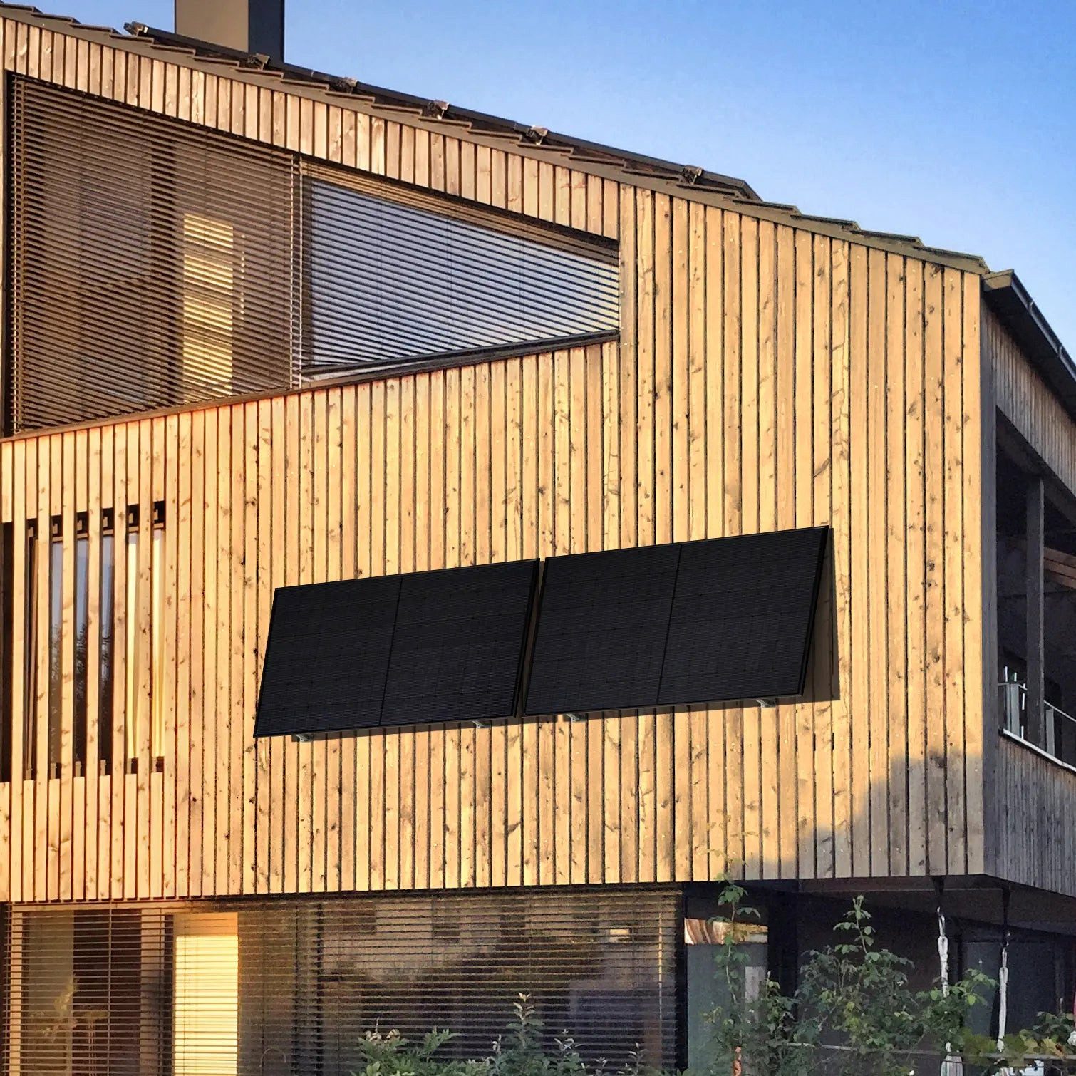 Balkonstrom Balkonkraftwerk 900 Watt, Fassade, Komplettset Bifazial, Premium, 900 W, Monokristallin, Made in Germany Kabel