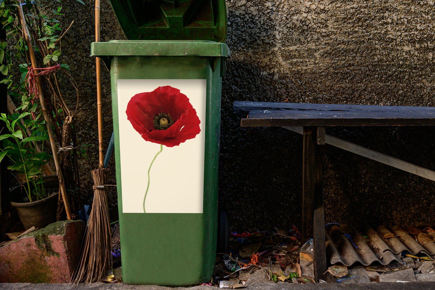 St), einer Mohnblume Container, Wandsticker Nahaufnahme Mülleimer-aufkleber, MuchoWow (1 roten Abfalbehälter Mülltonne, Sticker,