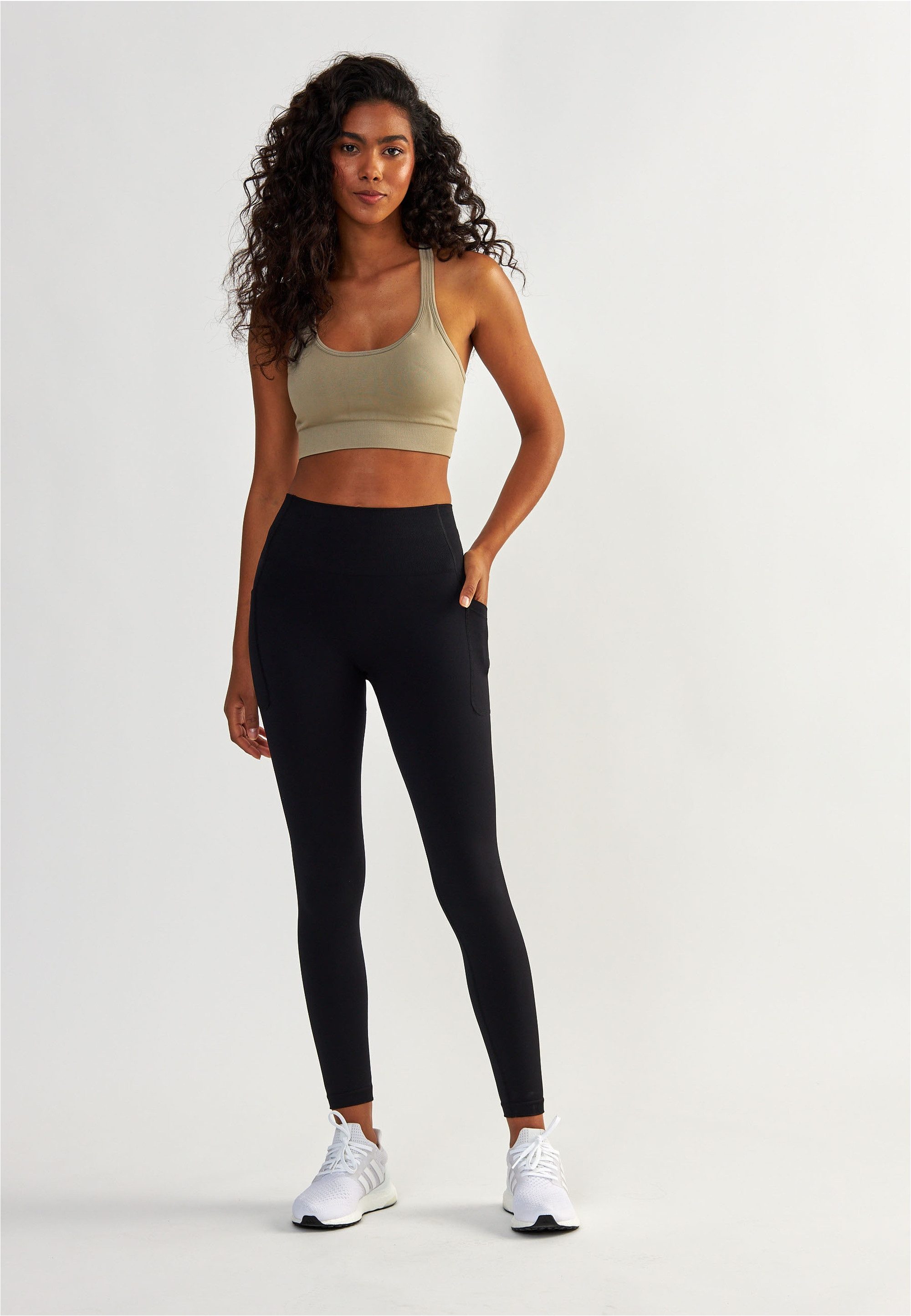 BeShaped Trainingstights Lift Me Up (1-tlg) mit atmungsaktiver Eigenschaft