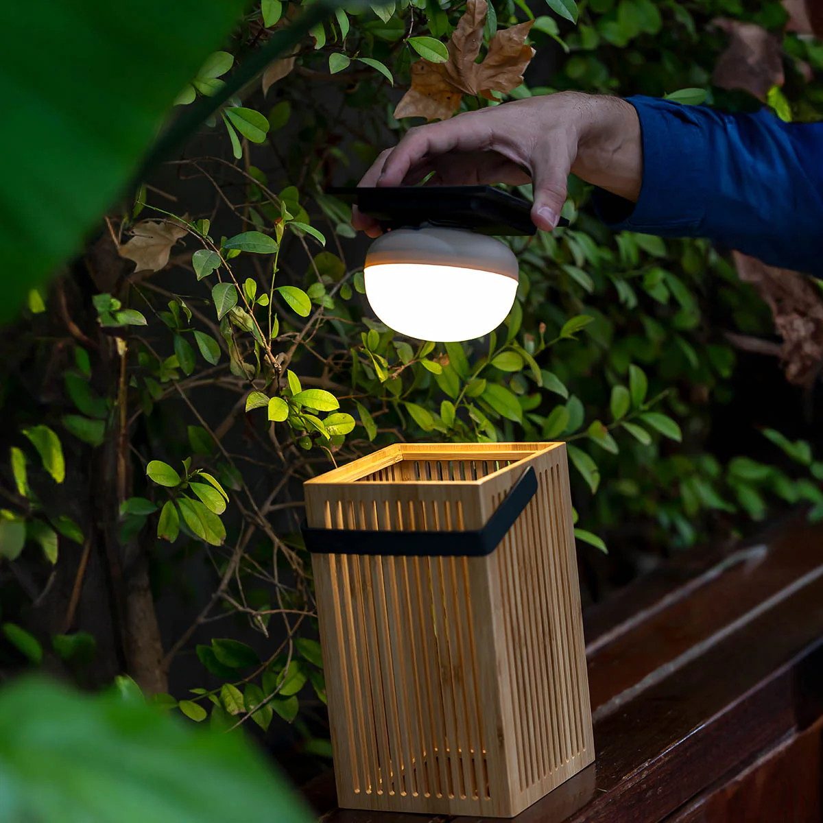 New Garden LED Laterne Okinawa Solar und Akku Bambus Braun, led, warmweiß