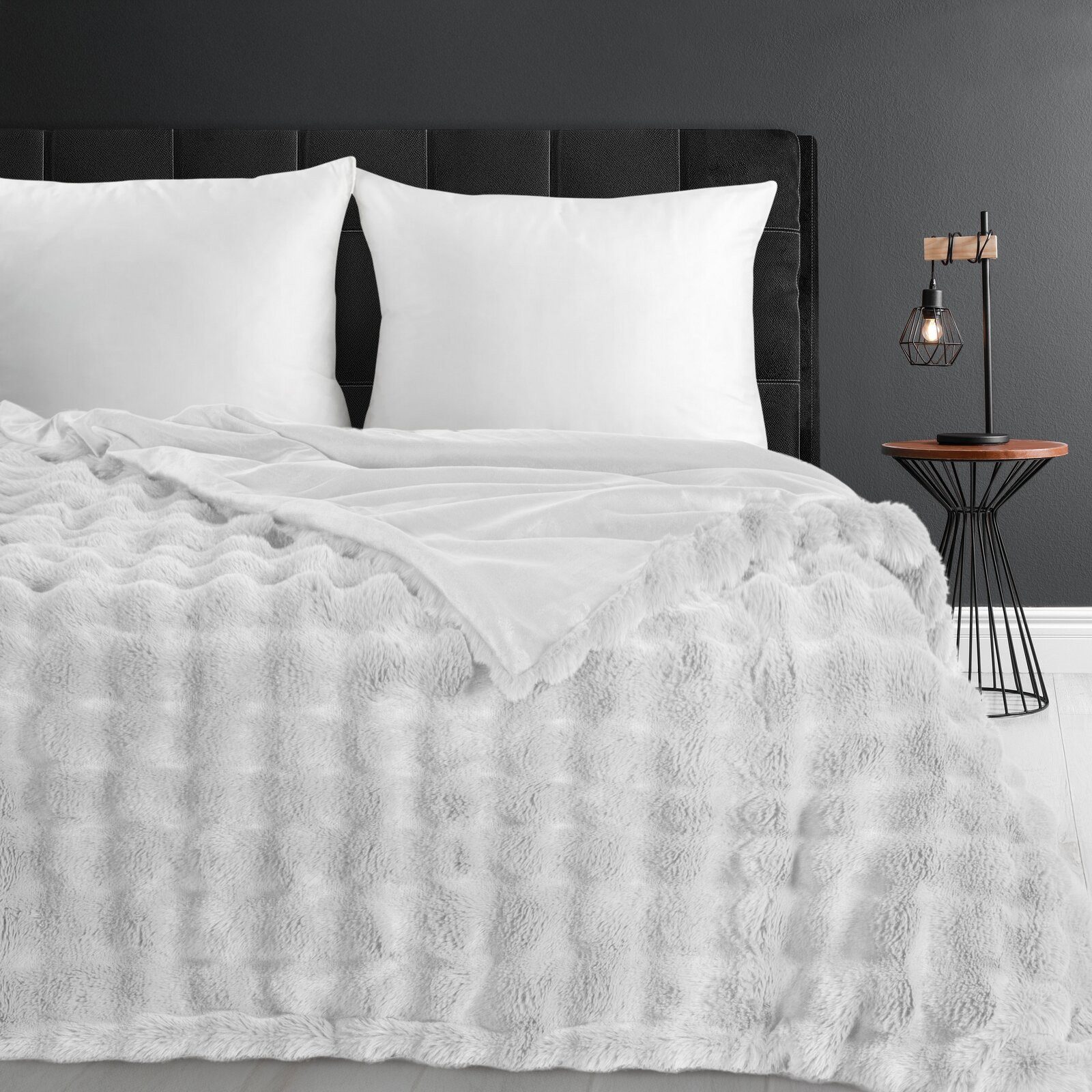 Eurofirany Bettüberwurf Weiche Tagesdecke mit Fellstruktur, 3D-Muster, 200x220 cm, schwer & warm