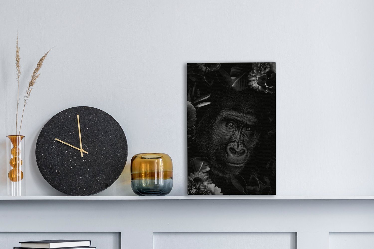 Zackenaufhänger, 20x30 bespannt OneMillionCanvasses® - St), Hintergrund cm auf schwarzem Botanischer Leinwandbild Gemälde, schwarz fertig Leinwandbild weiß, inkl. (1 Affe und