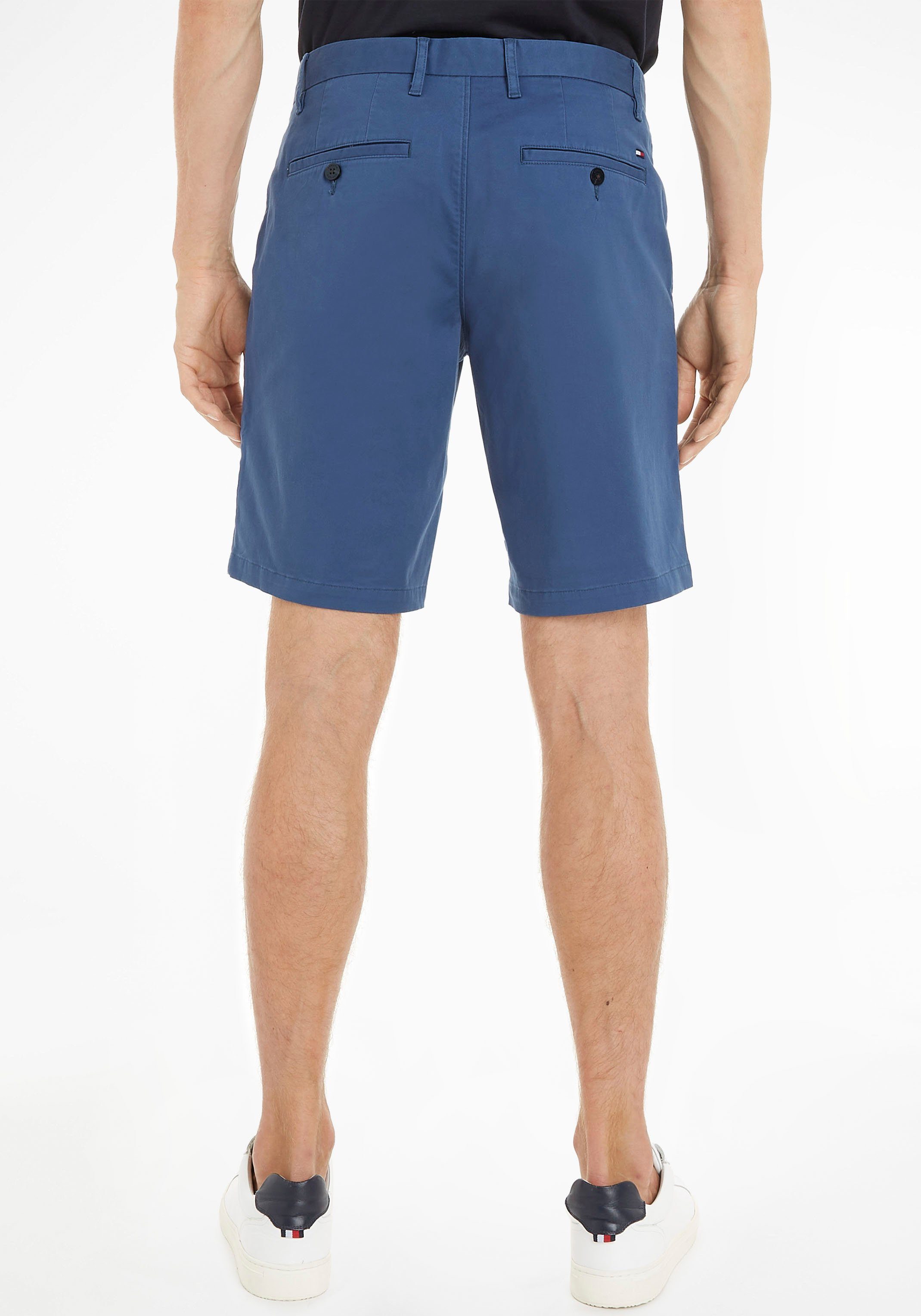 Aegean 1985 Tommy BROOKLYN in SHORT Design Chinoshorts klassischem Sea Hilfiger