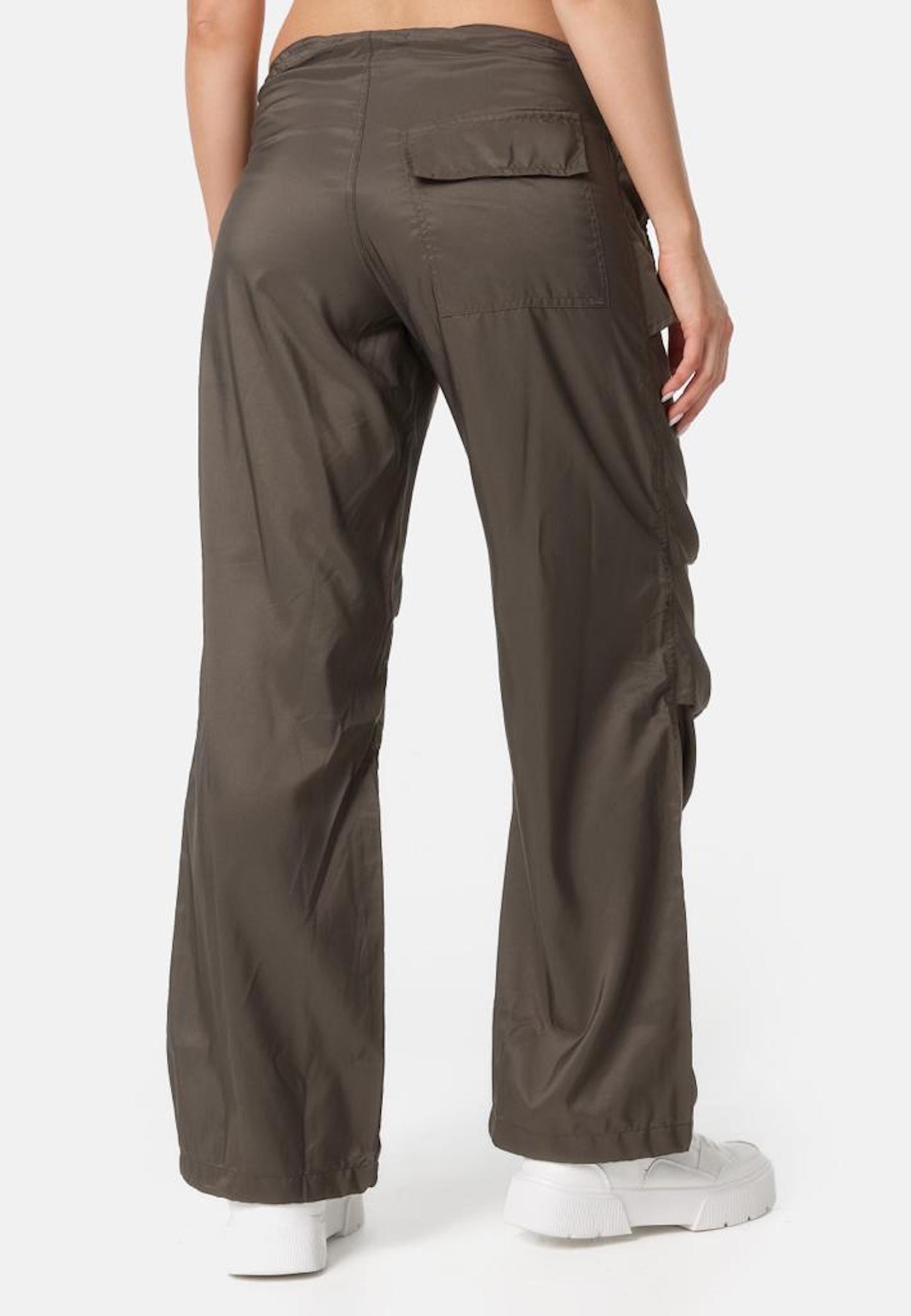 Worldclassca Cargohose Worldclassca Cargohose Oversize Parachute Outdoor Hose Freizeit Pants