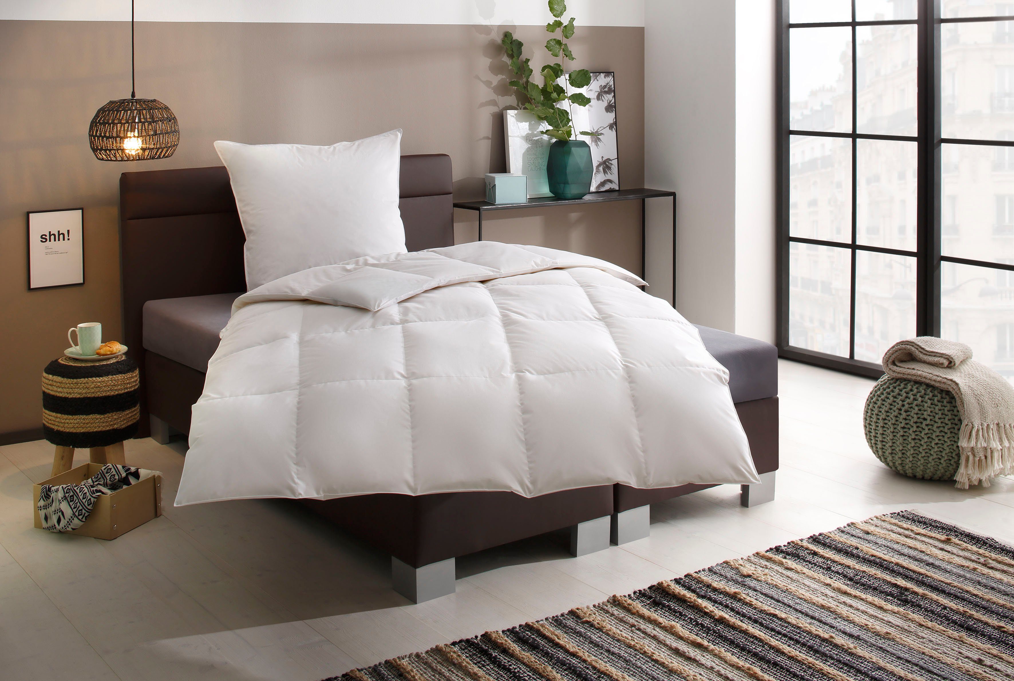 OTTO home Daunenbettdecke Lasse, Bettdecke 135x200 cm, 155x220 cm und weitere Größen, Füllung: 100% Daunen, Bezug: 100% Baumwolle, Bettdecken, Sommer, Winter, Decke ist Made in Green zertifiziert