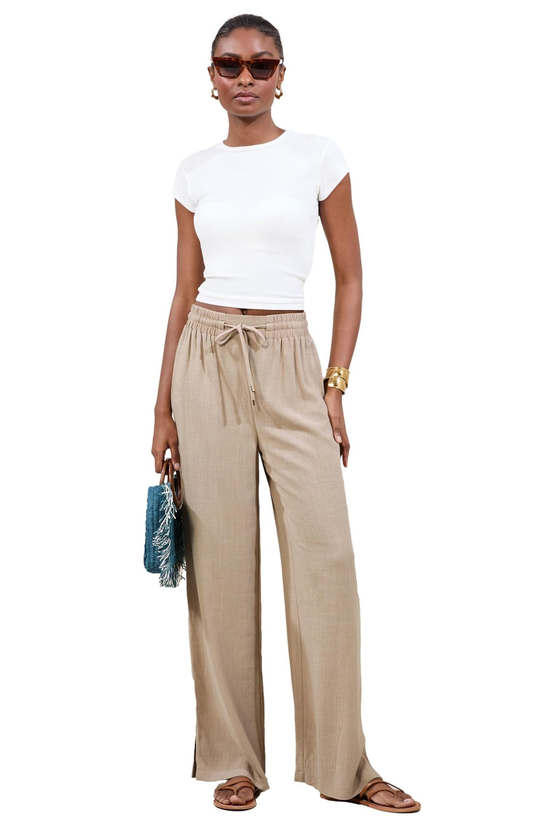 LIPSY Palazzohose Lipsy Hose mit weitem Bein, Kurzgröße (1-tlg)