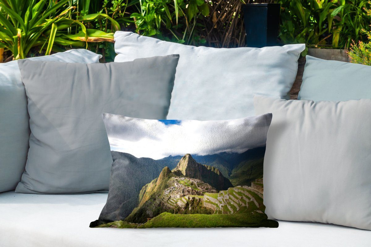 Dekokissenbezug, MuchoWow Kissenhülle Picchu Vogelperspektive, aus der Outdoor-Dekorationskissen, Machu Dekokissen Polyester,