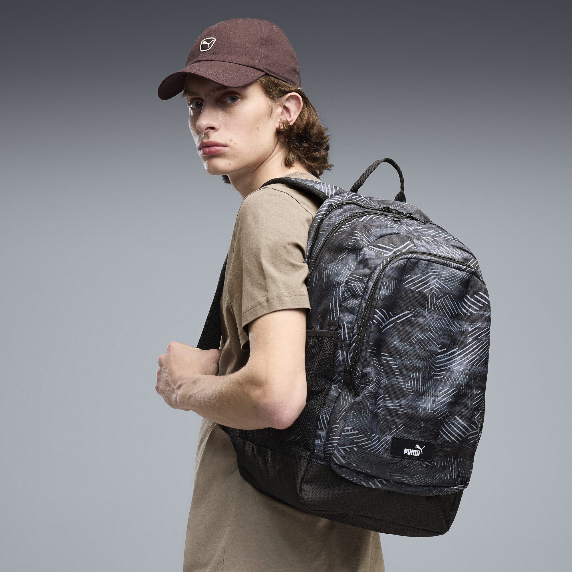 PUMA Freizeitrucksack PUMA Academy 29 l Rucksack mit Allover-Print Erwachsene