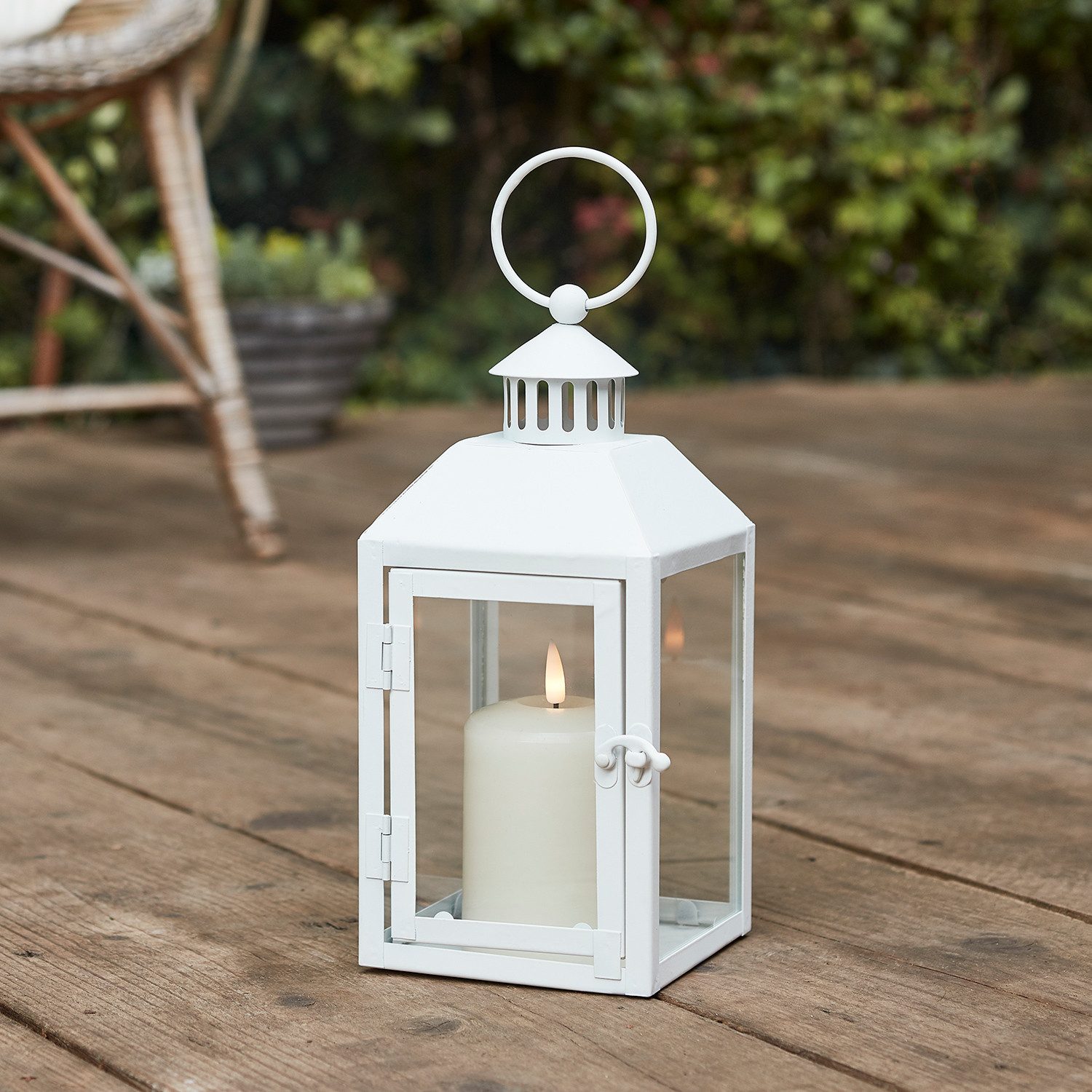 Lights4fun LED Laterne Kleine weiße "Perth" Gartenlaterne mit TruGlow® LED-Kerze