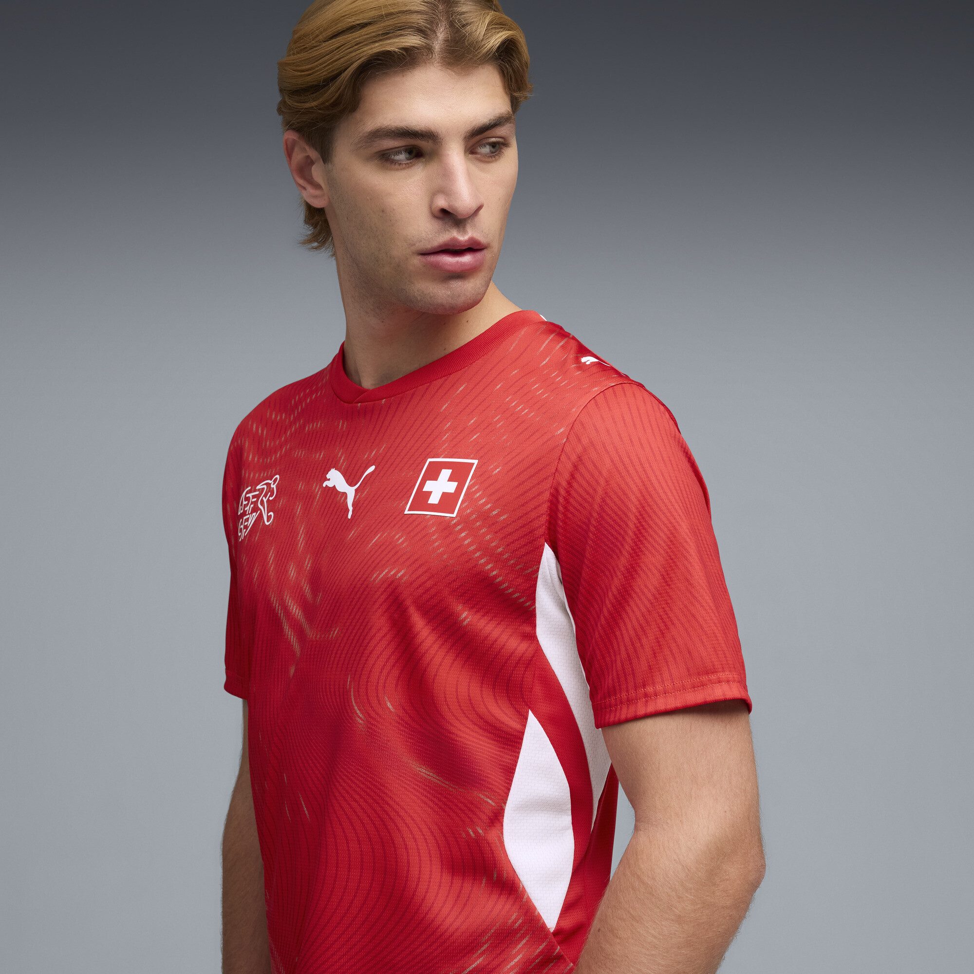 PUMA Trainingsshirt Schweiz 2026 Heimtrikot Herren – Bild 3 von 5