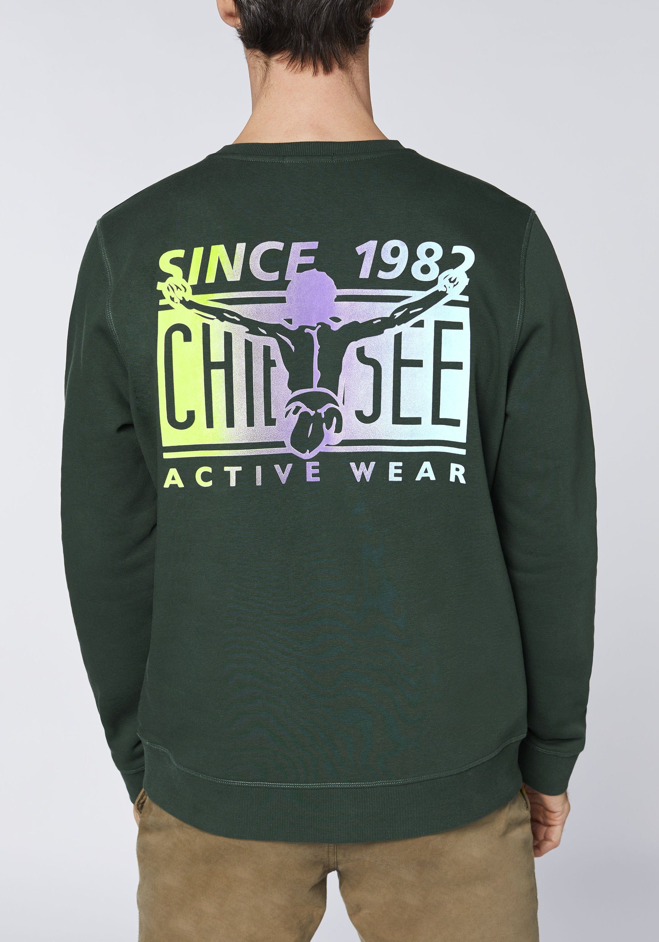 Sweatshirt Chiemsee im Sweatshirt mit 1 grün Farbverlauf dunkel Jumper-Motiv