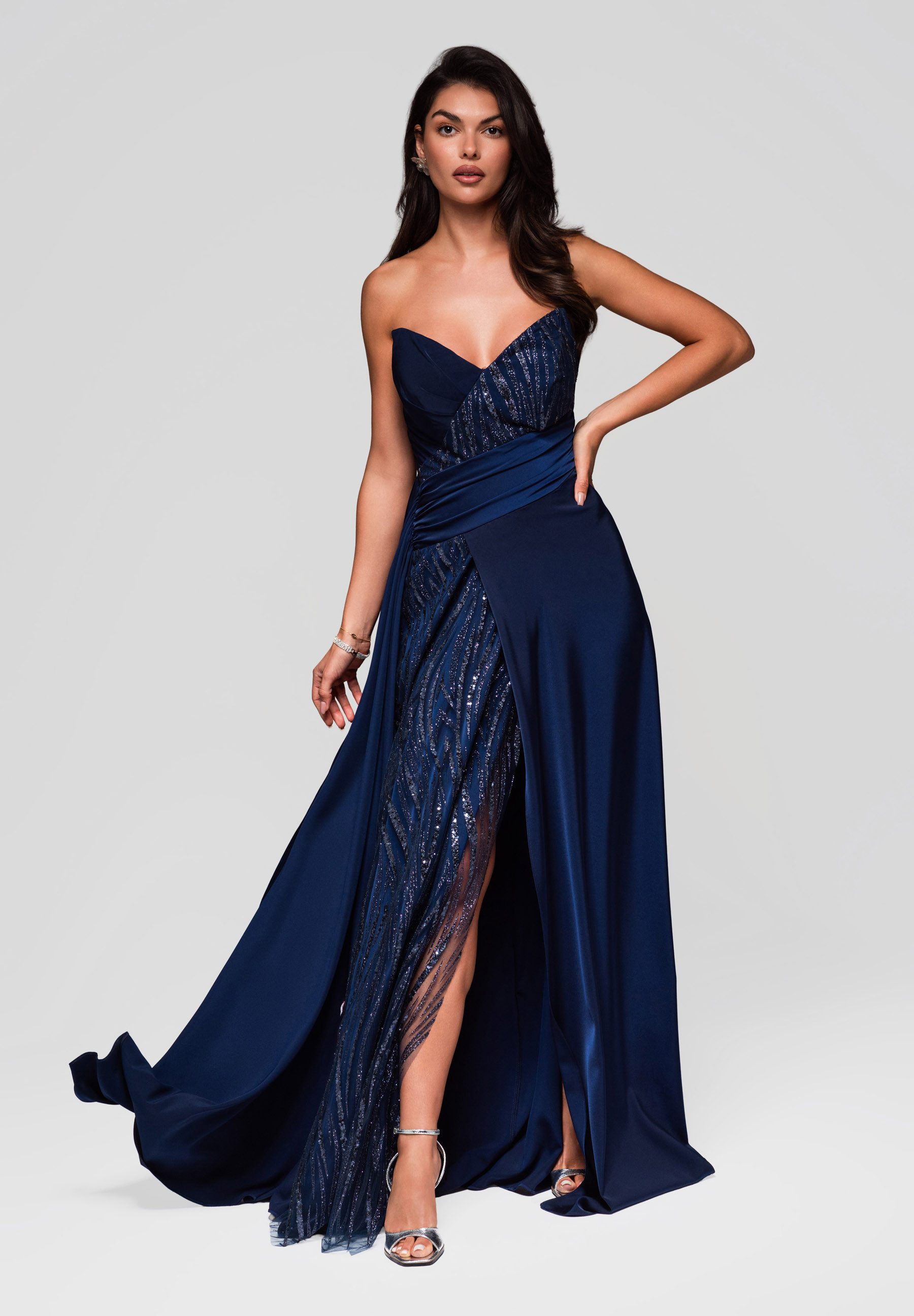 OMBRE Abendkleid Elegantes Abendkleid mit Pailletten günstig online kaufen