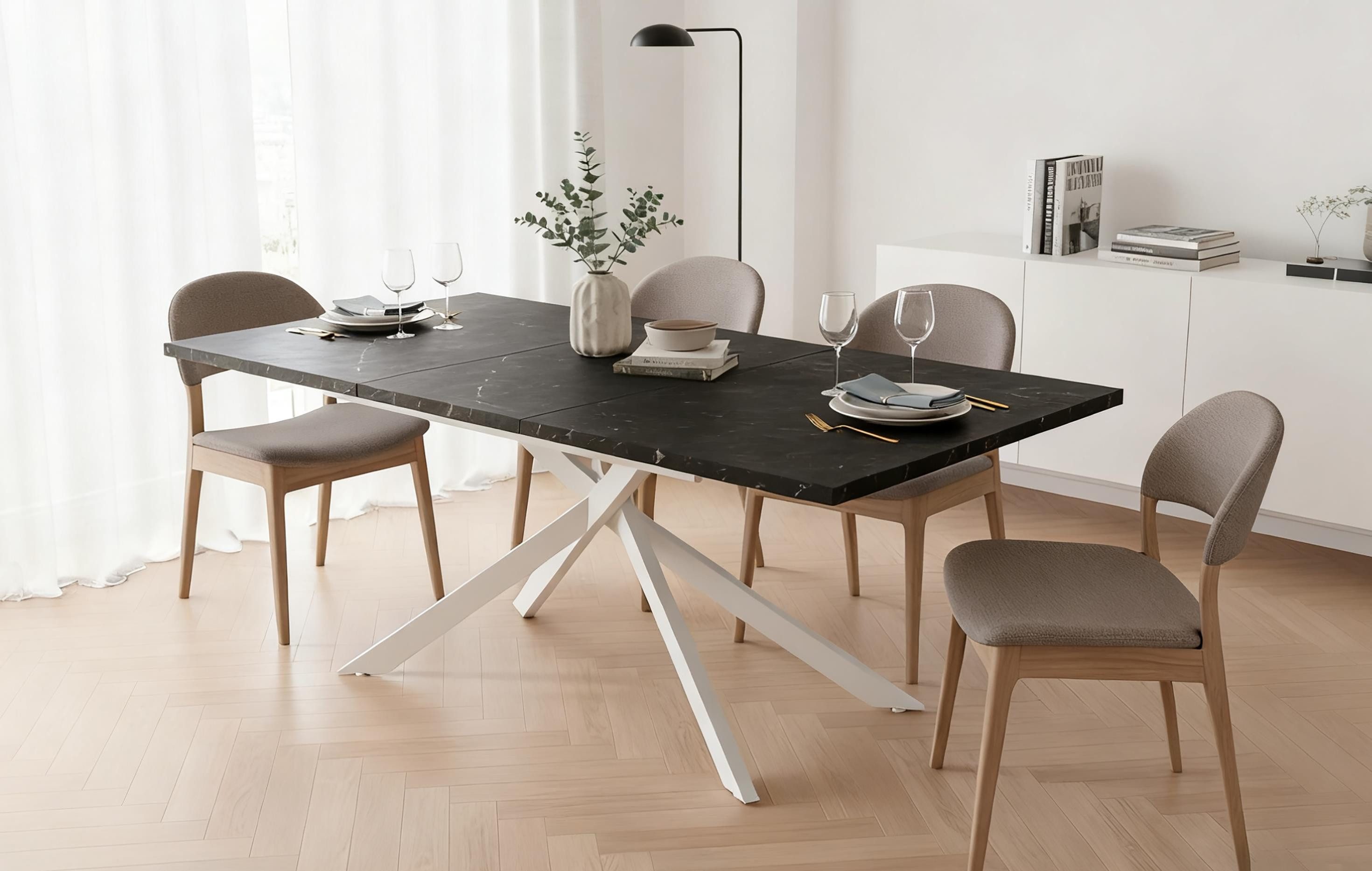 B&D home Esstisch LARS, Metallgestell schwarz oder weiß, ausziehbar 120-160cm, 4-6 Personen
