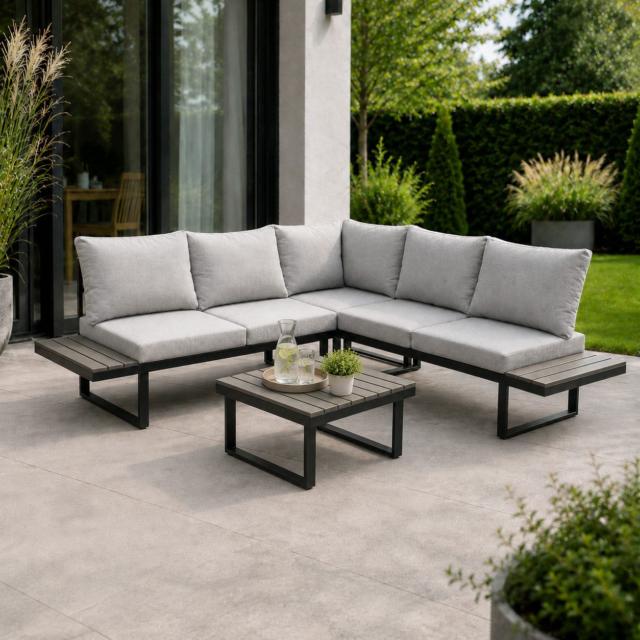 Greemotion Gartenlounge-Set Pisa Ecklounge Stahl grau mit Tisch Auflagen und Liegefunktion, (4-tlg), inkl. Auflagen