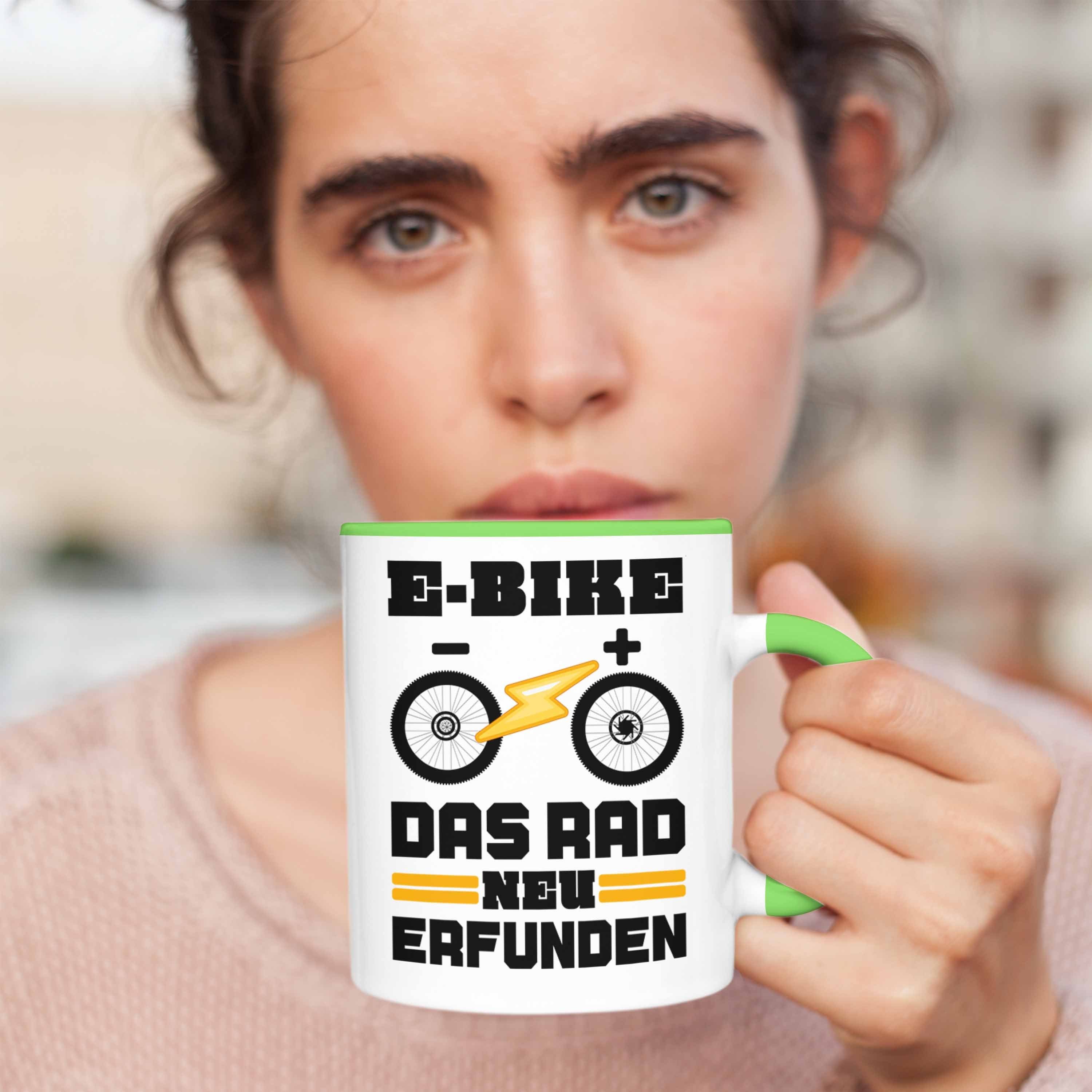 Lustige Geschenk Spruch Trendation Tasse Trendation - Elektrofahrrad Grün Tasse mit Kaffeetasse Ebike E-Bike Sprüche Rentner Geschenke