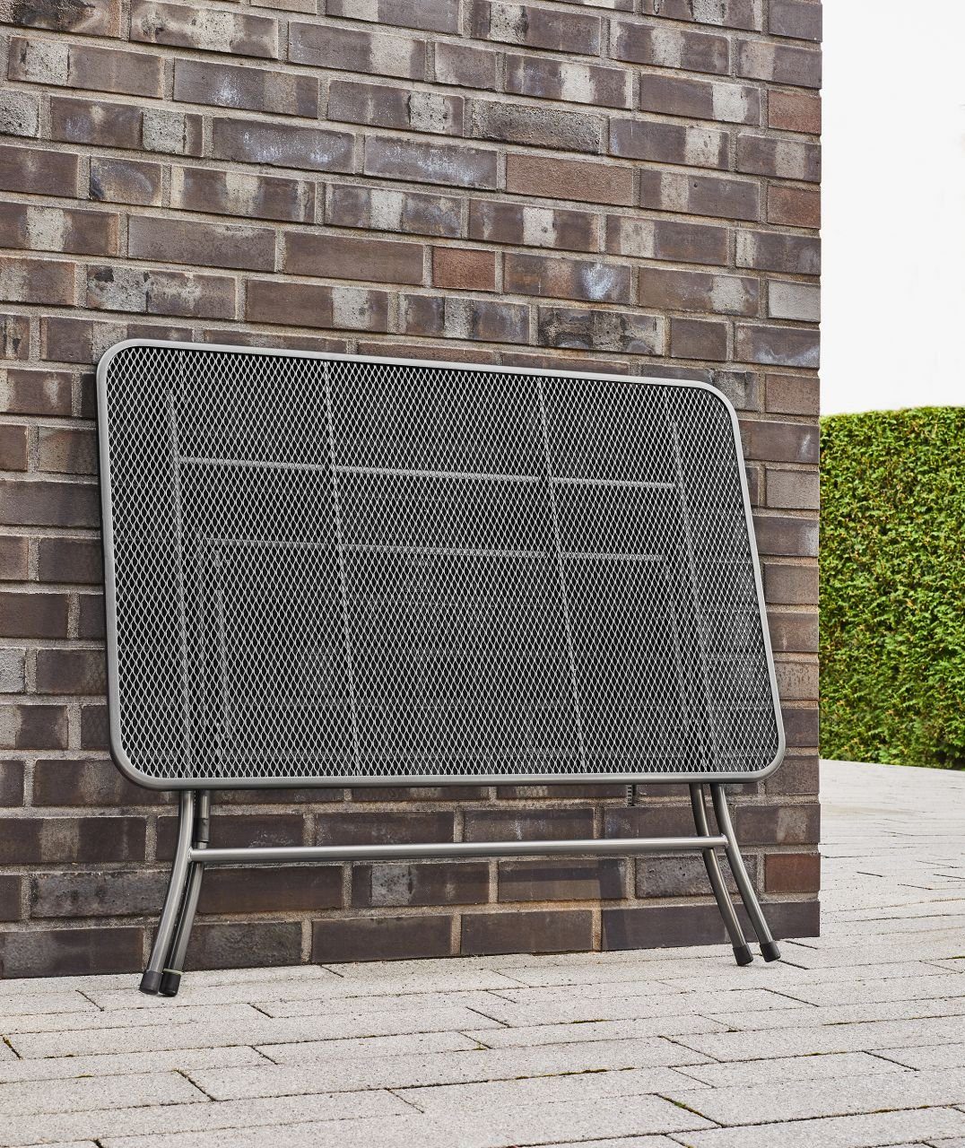 MWH Gartentisch MWH Streckmetalltisch Café Latte 110 x 70 x 72 cm, Klappbar witterungsbeständig