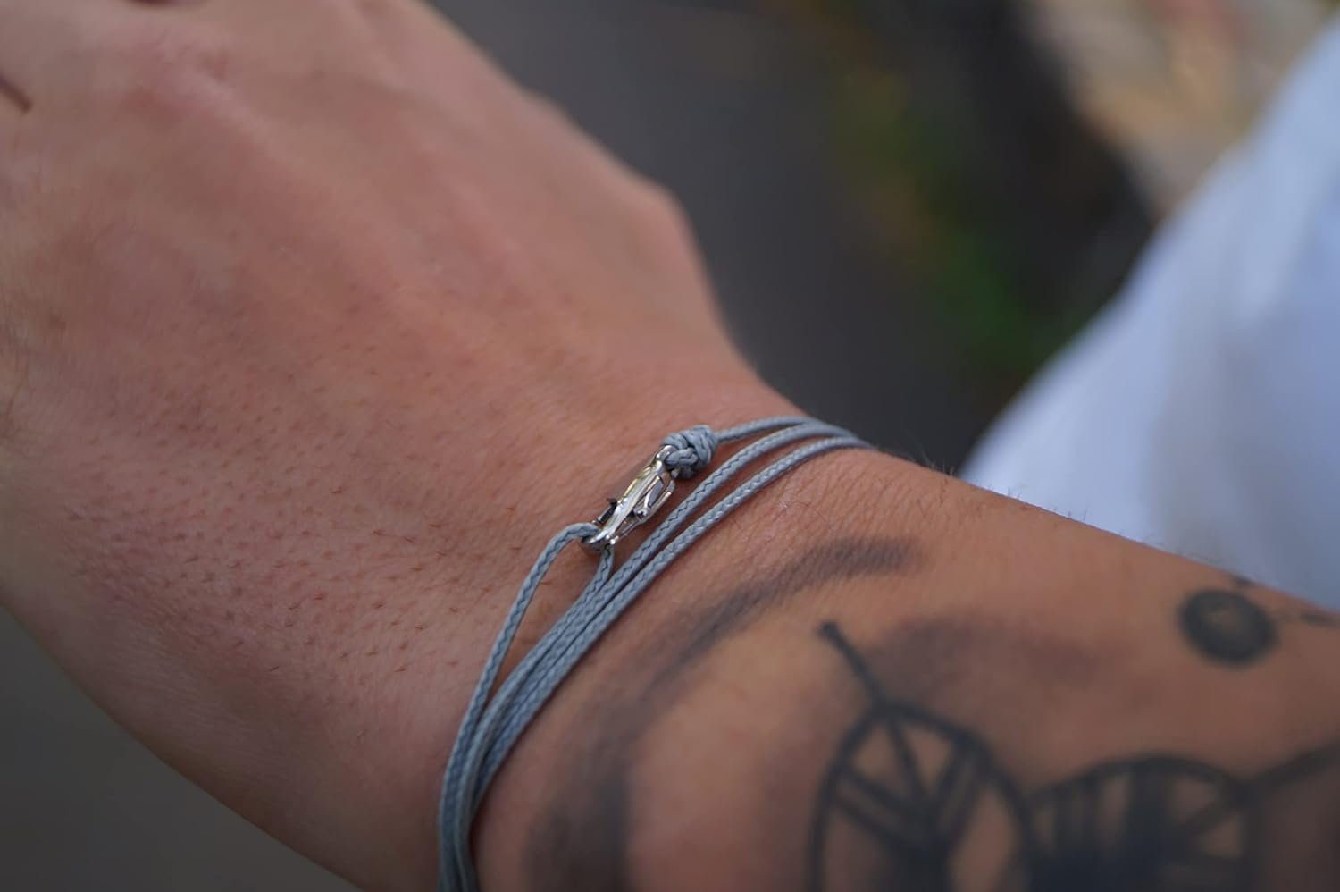 Made by Nami Wickelarmband Minimalistisches Armband mit Karabinerhaken Herren Armband Damen, Maritimes Armband Wasserfest & Verstellbar – Bild 3 von 5