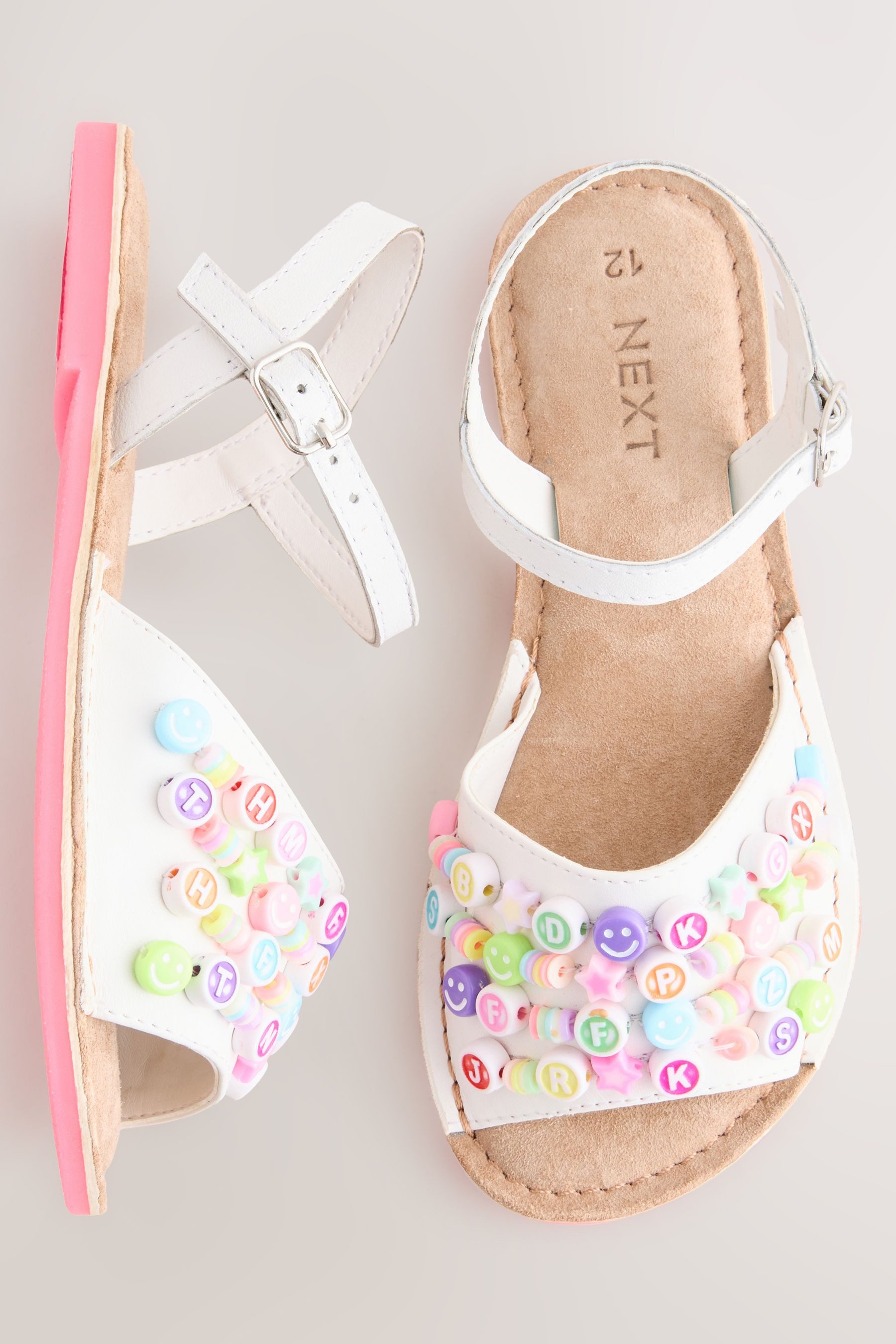 Next Perlenbestickte Sandalen Sandale (1-tlg)