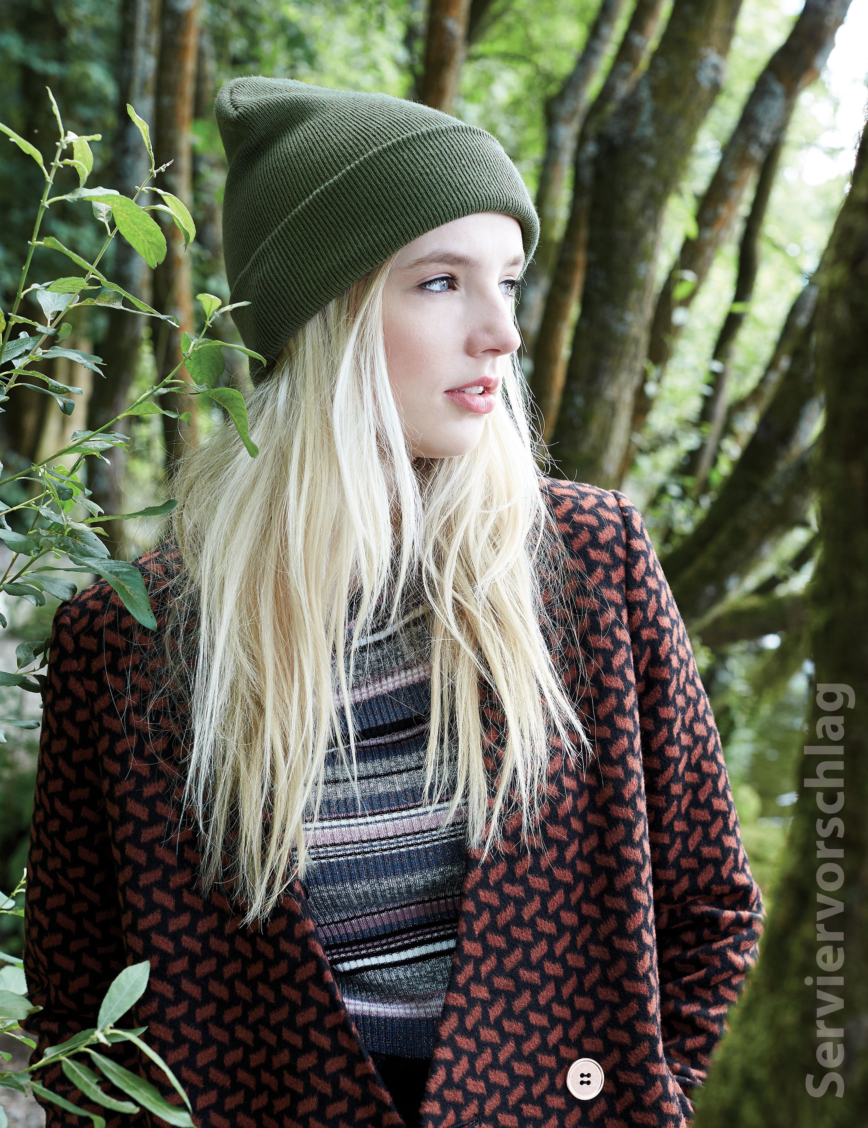 Baddery Beanie Strickmütze: "Hirsch" - Jäger Förster Wald, hochwertiger doppellagiger Strick, Stick-Motiv, One Size