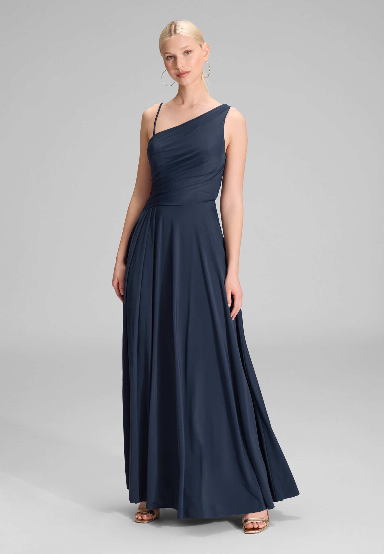 Hey Kyla Abendkleid - Fließendes Jerseykleid mit Rückenausschnitt Tailliert günstig online kaufen