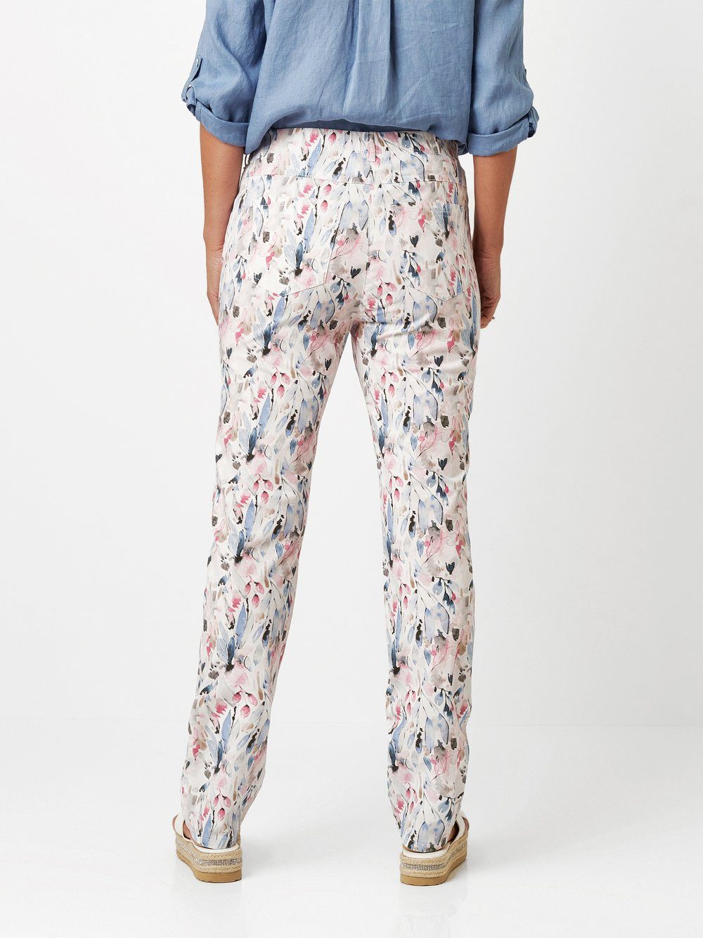 Relaxed by TONI Stretch-Jeans RELAXED BY TONI MEINE BESTE FREUNDIN flower printed 2840-11 50-04.530