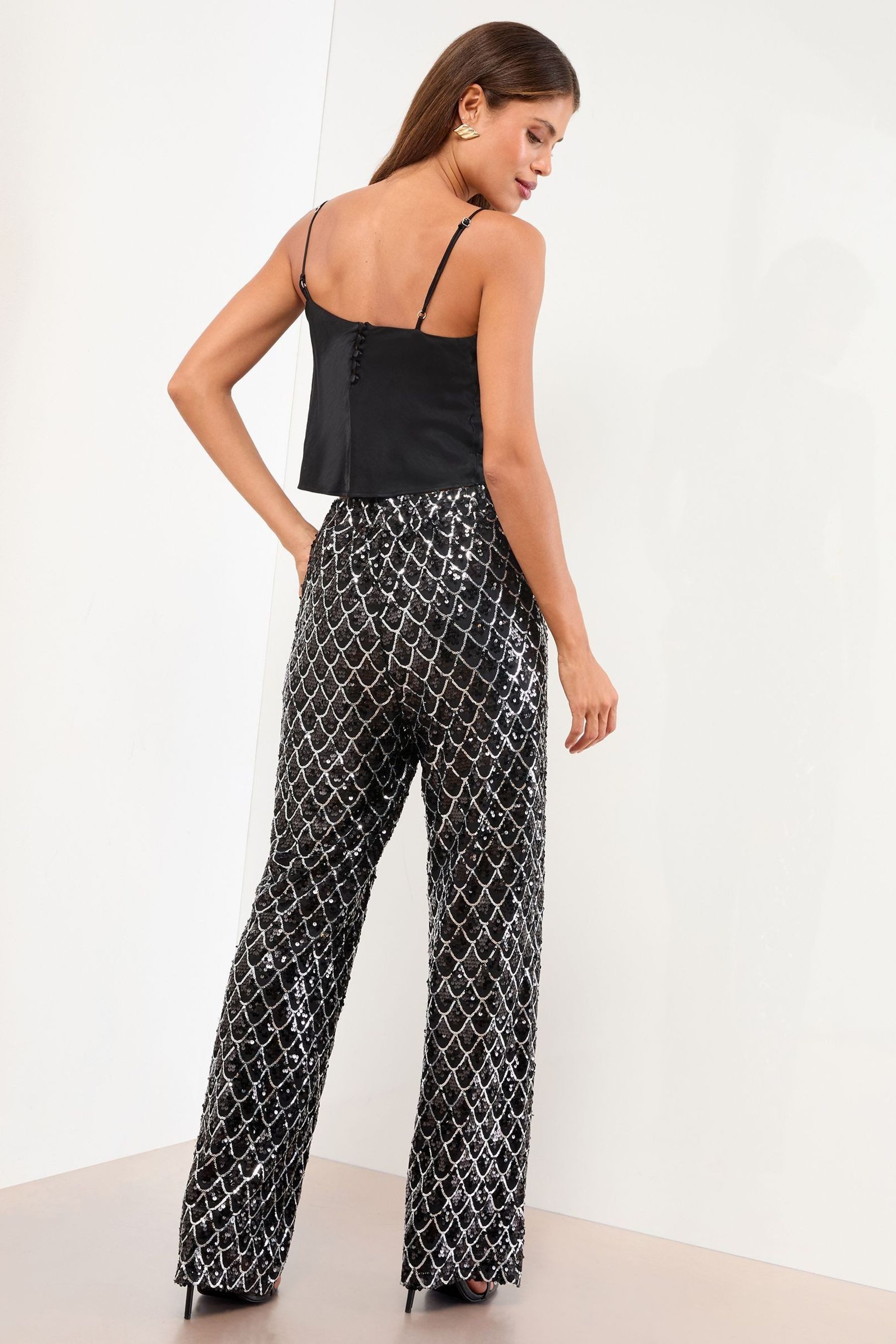 LIPSY Stoffhose Lipsy Hose mit Pailletten, Petite (1-tlg) günstig online kaufen