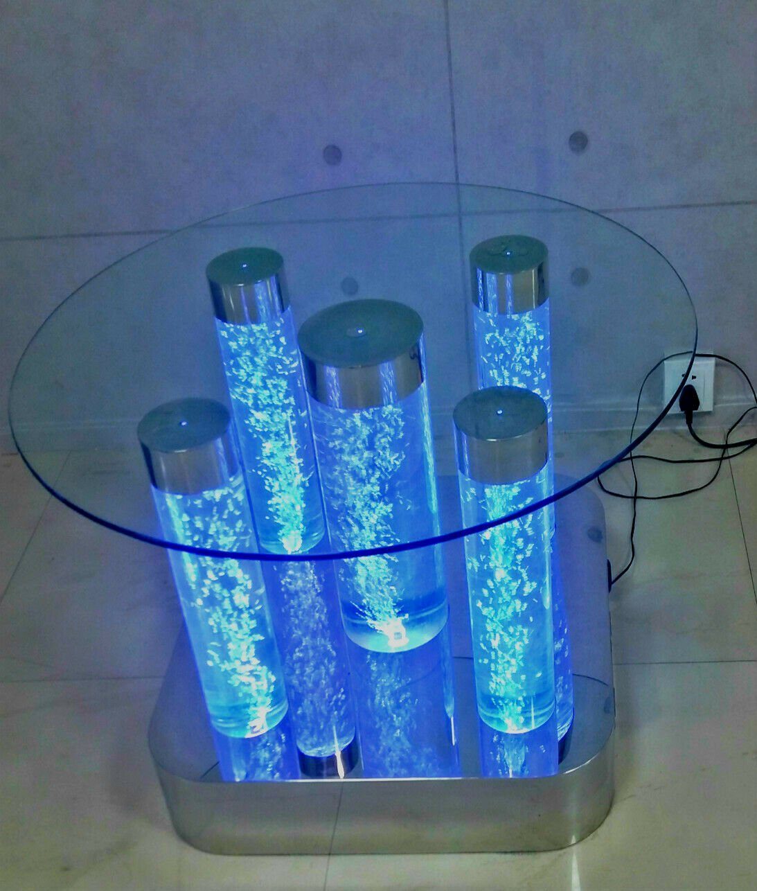 Tisch Couchtisch Tische Beleuchtet, JVmoebel LED Design In Europe Made Wasser Water Säulen Couchtisch